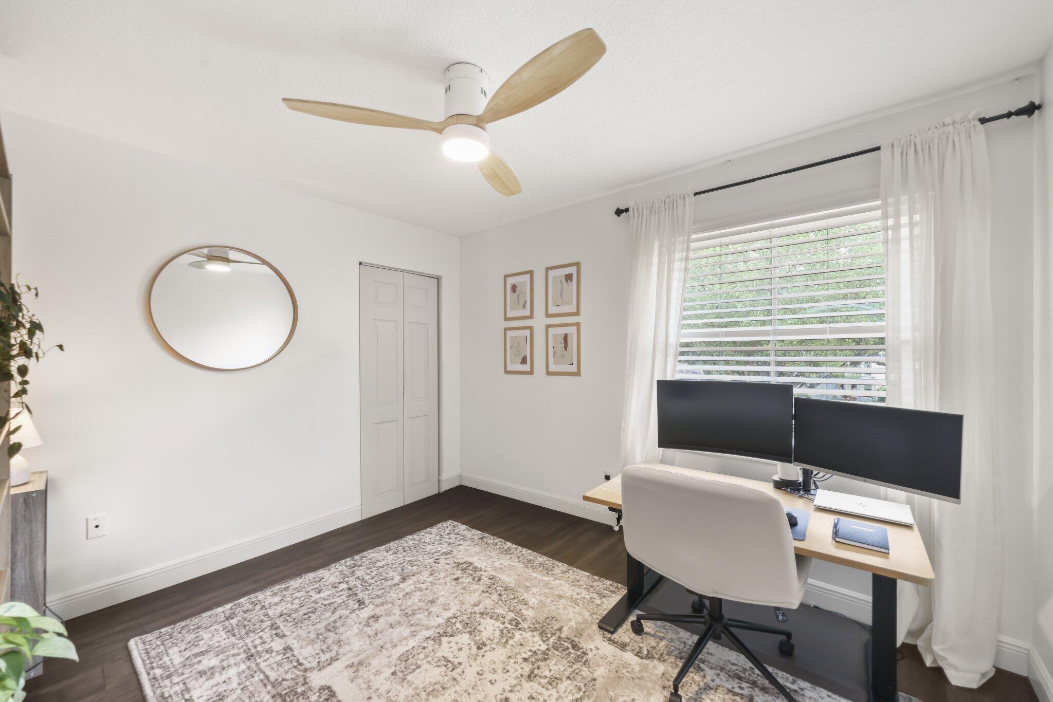 7518 Oak Grove Circle