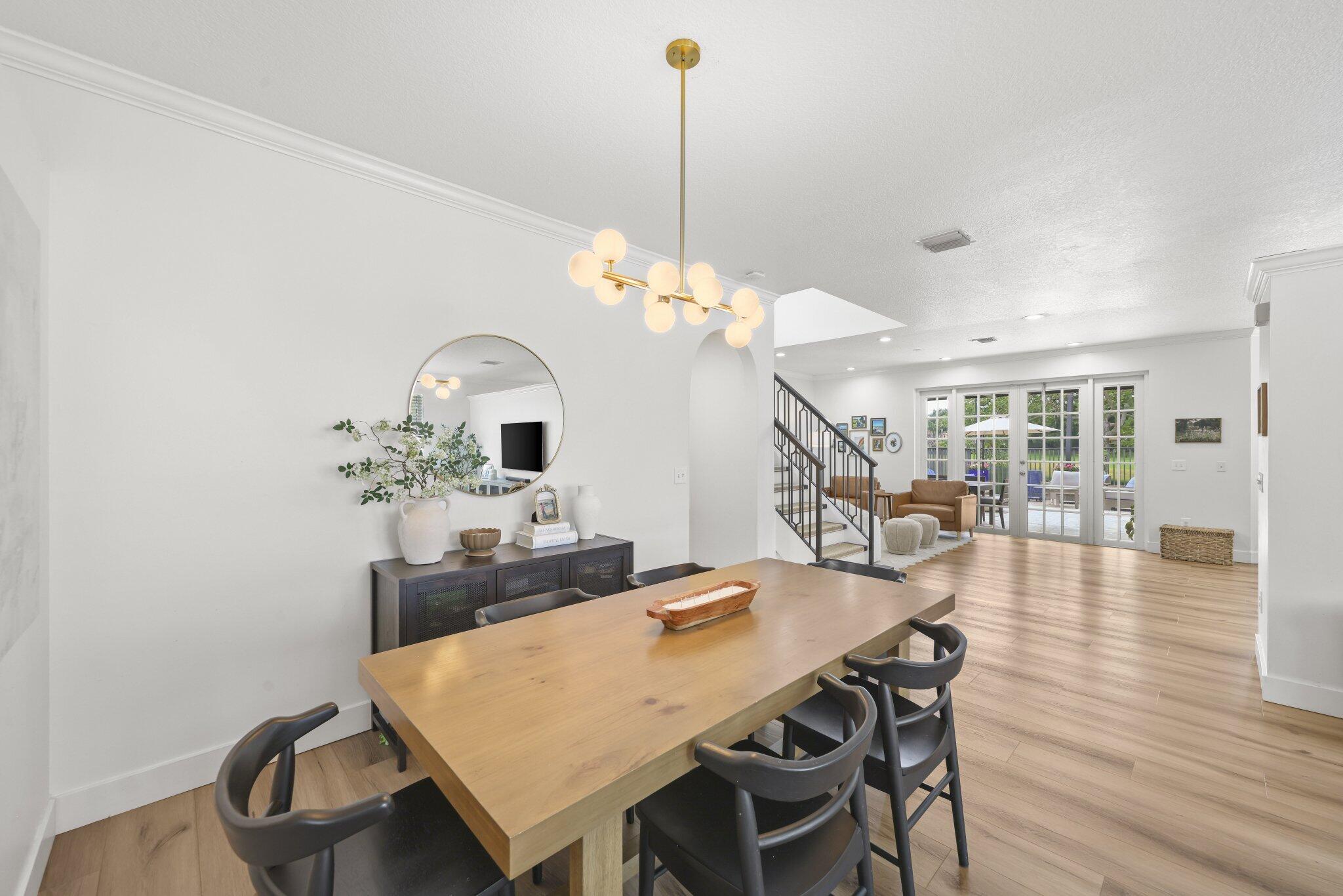 7518 Oak Grove Circle