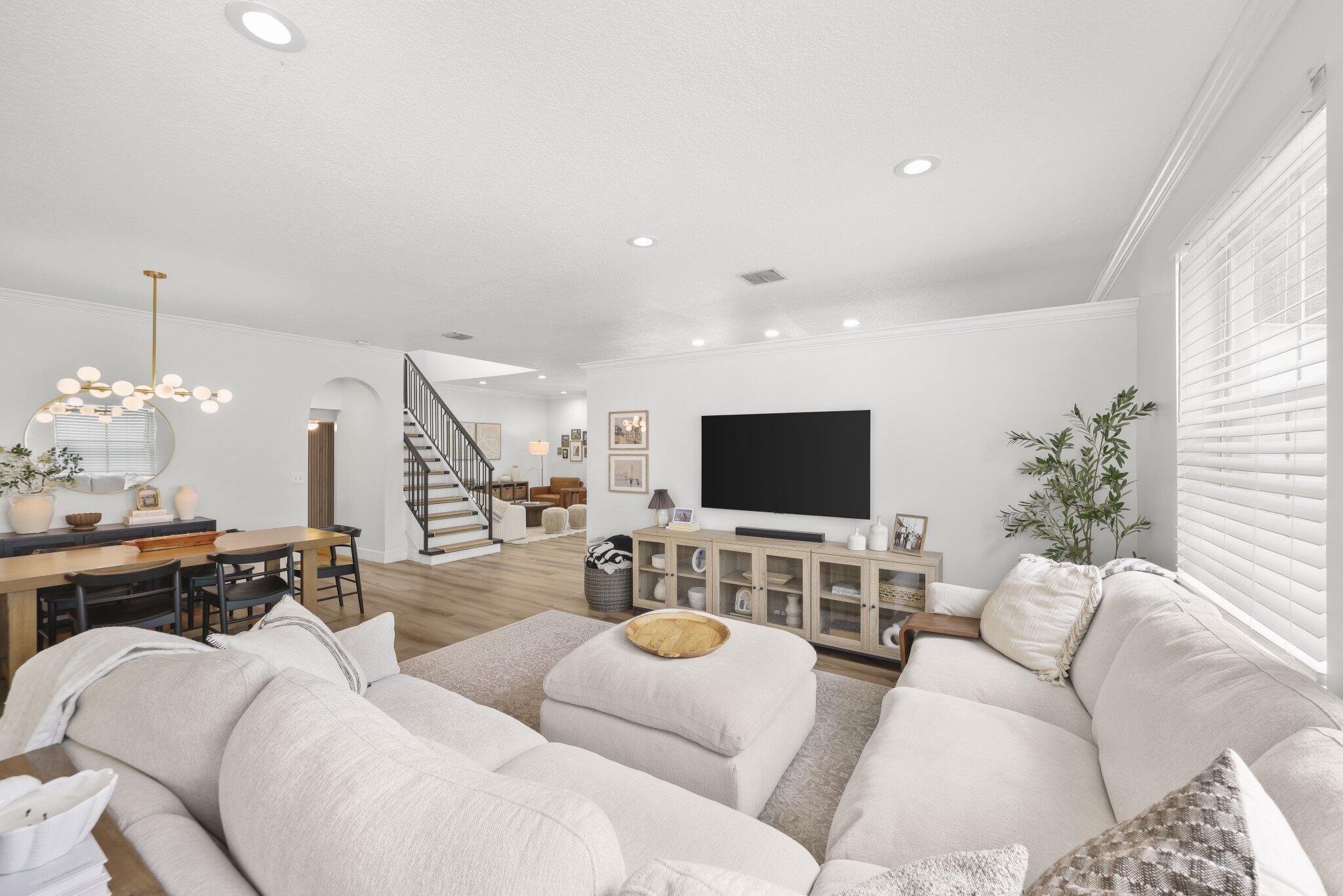 7518 Oak Grove Circle