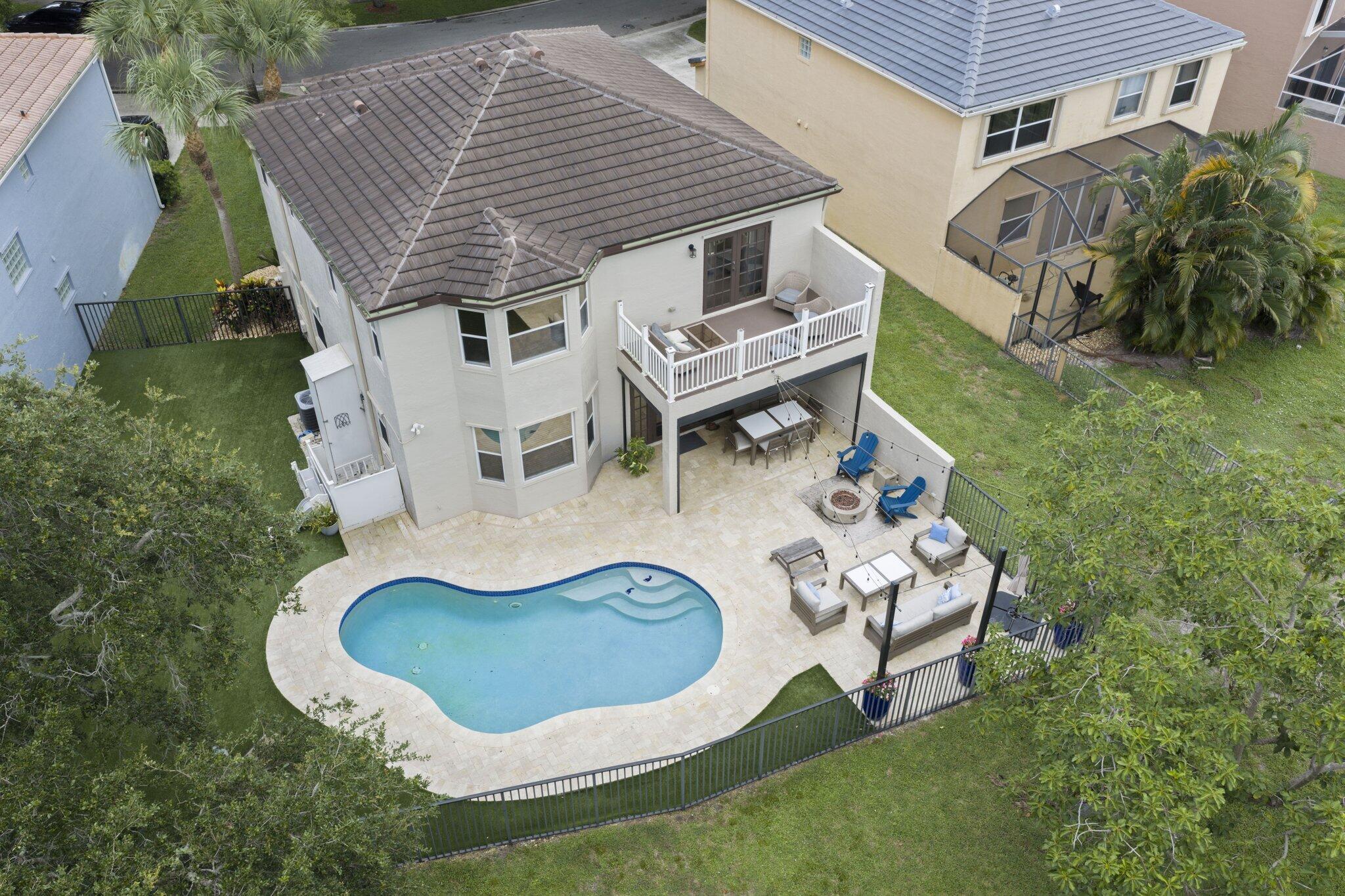 7518 Oak Grove Circle