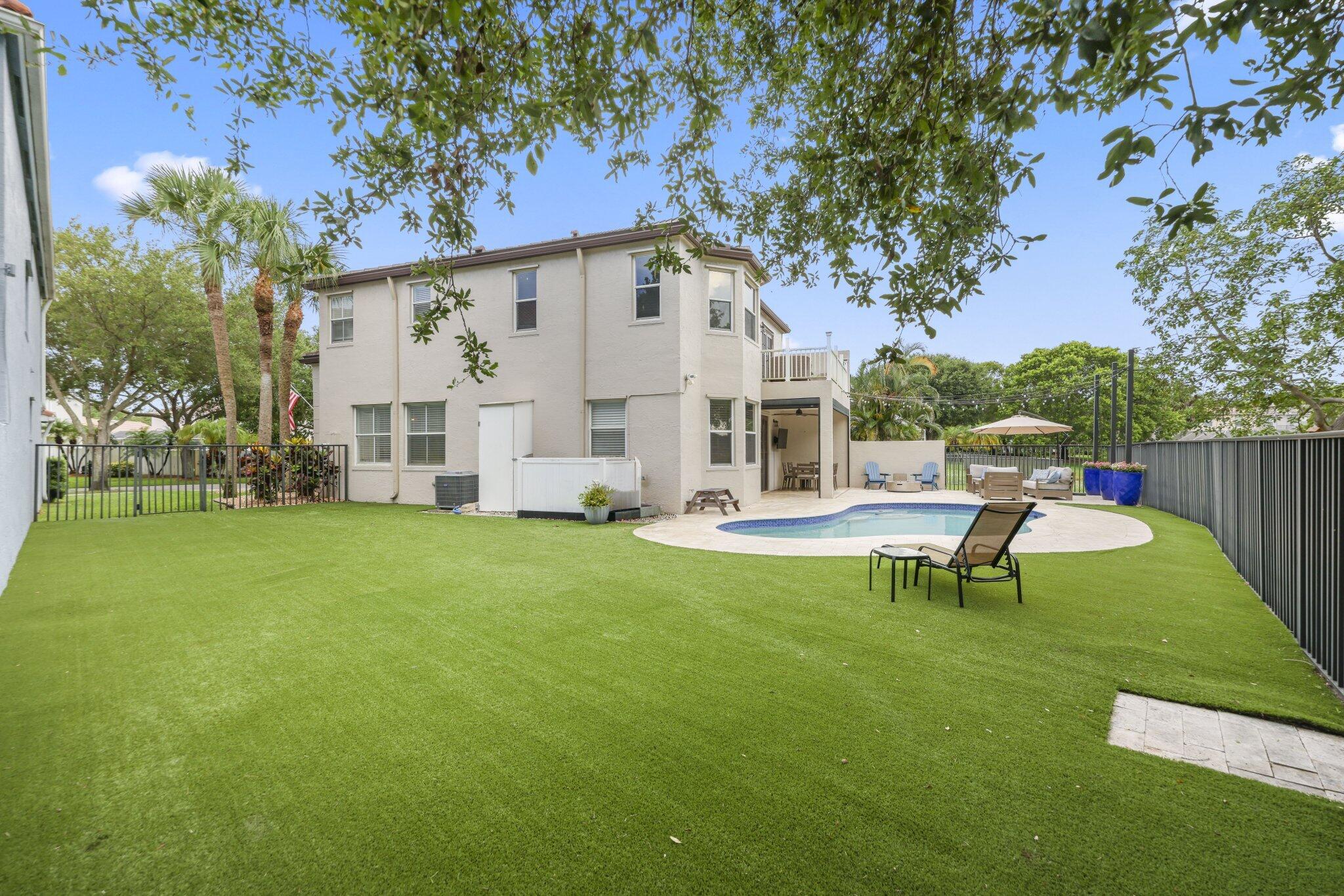 7518 Oak Grove Circle
