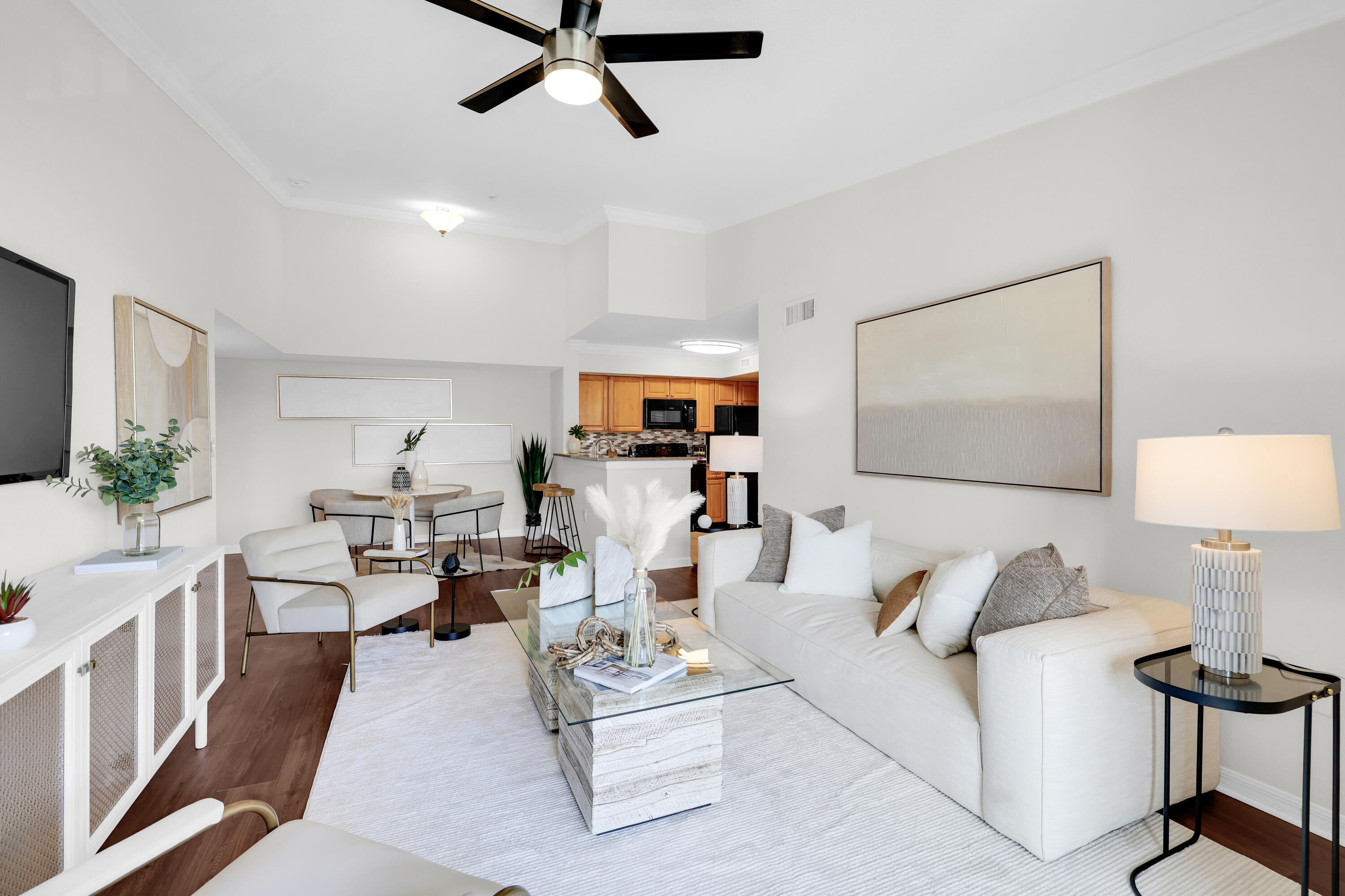 15035 Michelangelo Boulevard 303