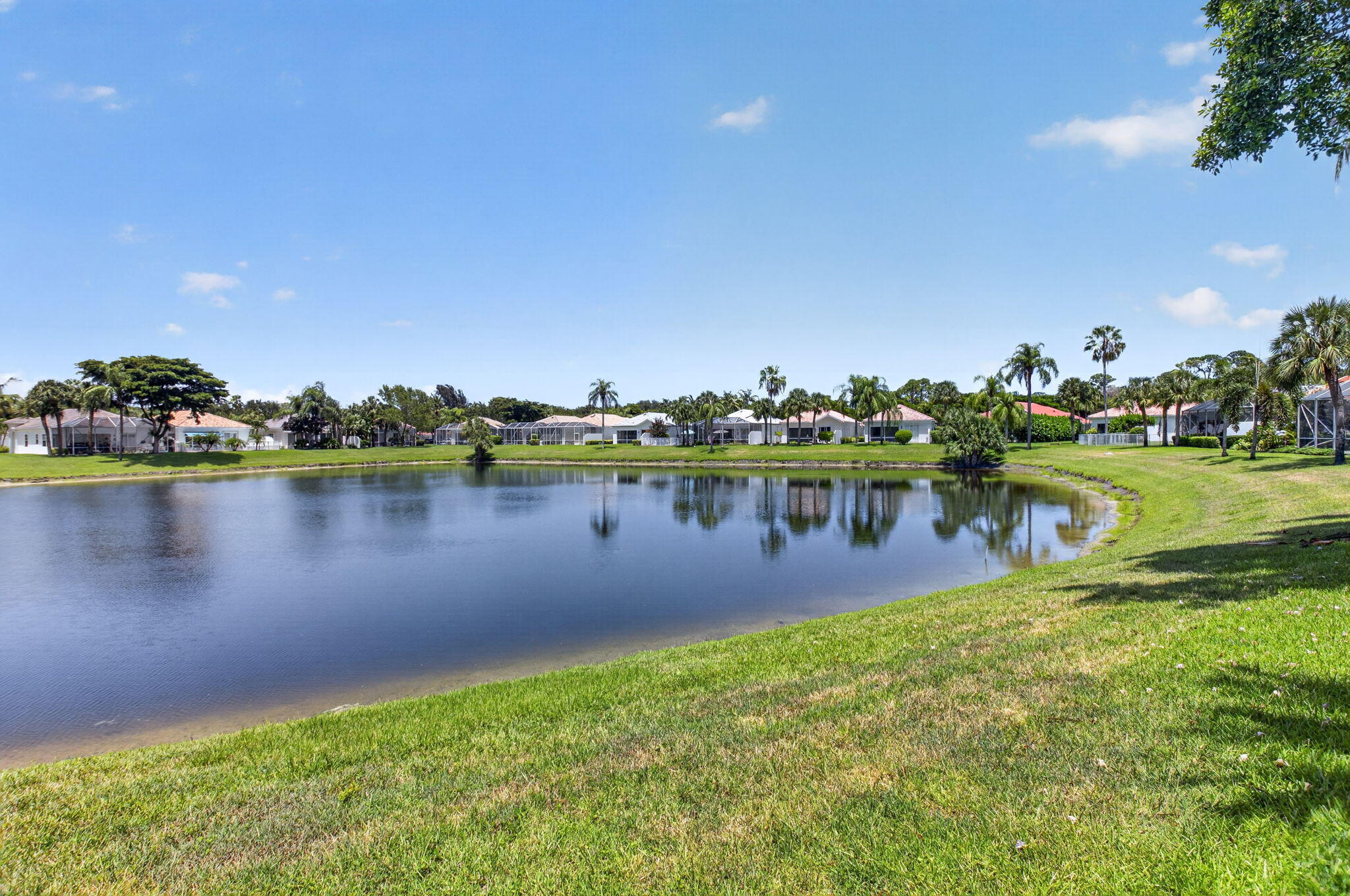 4690 Hammock Circle