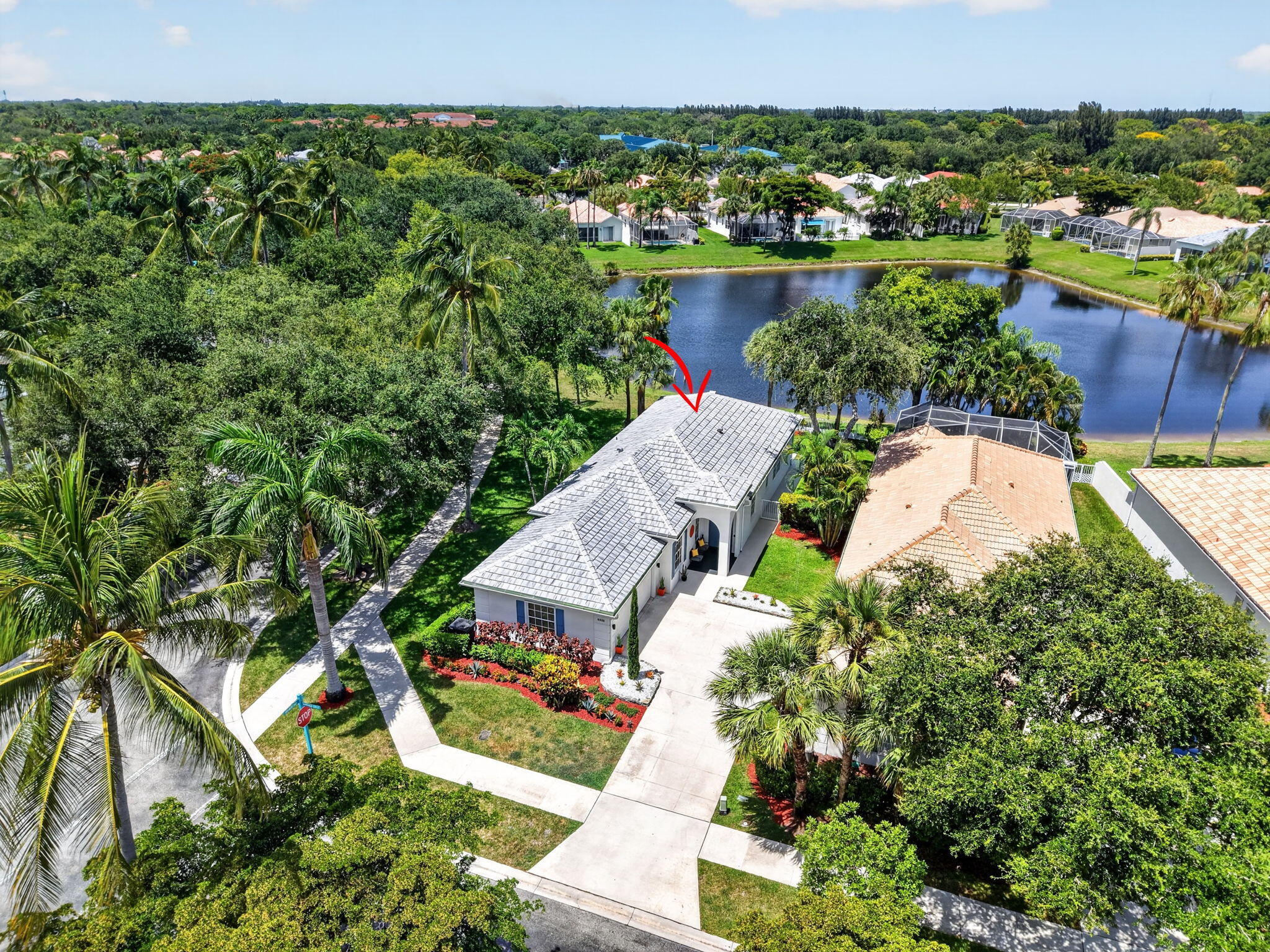 4690 Hammock Circle
