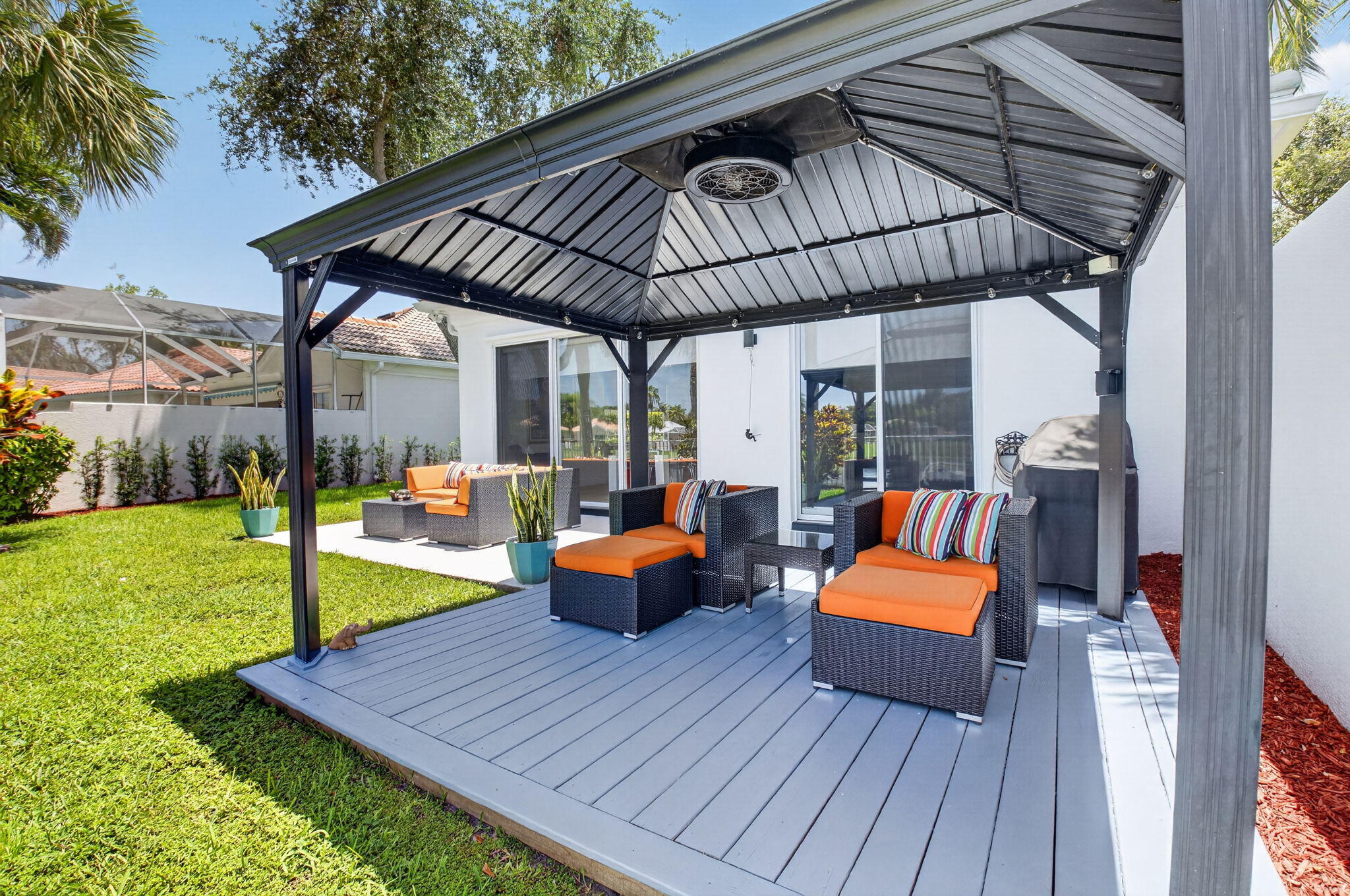 4690 Hammock Circle