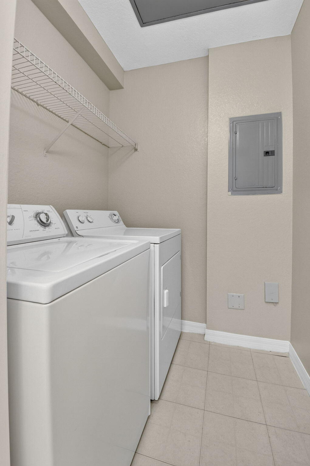 15135 MICHELANGELO Boulevard 303