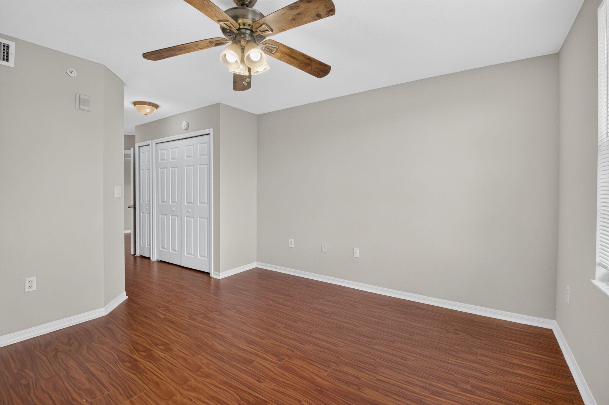 15135 MICHELANGELO Boulevard 303