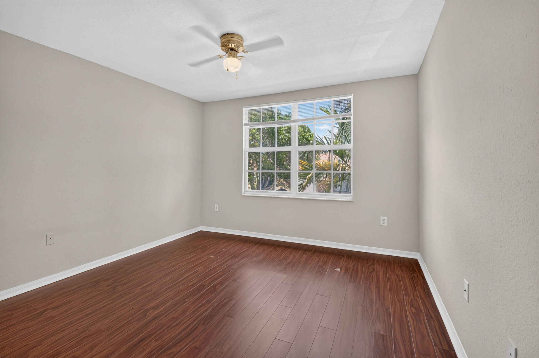 15135 MICHELANGELO Boulevard 303