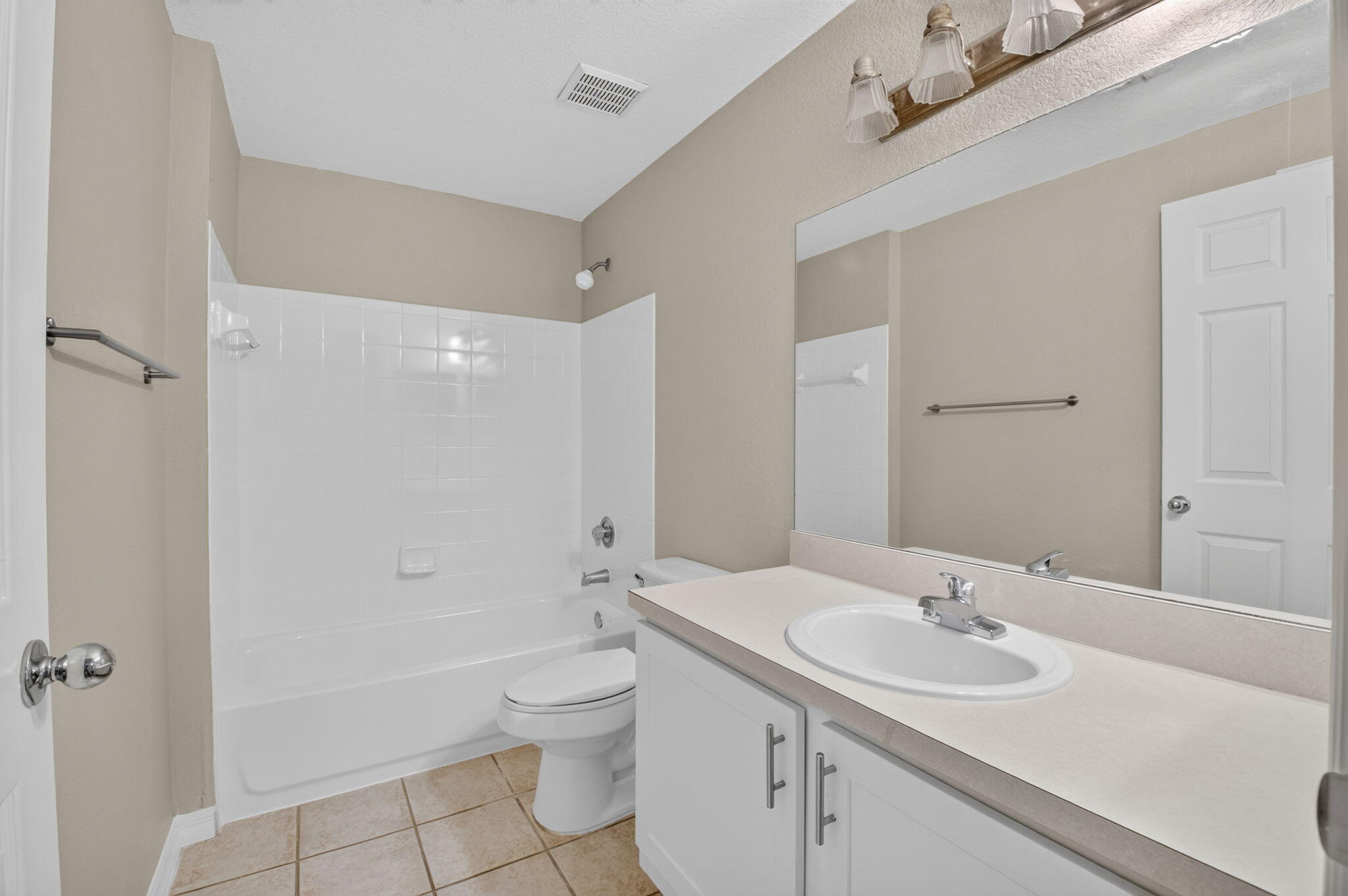 15125 Michelangelo Boulevard 202