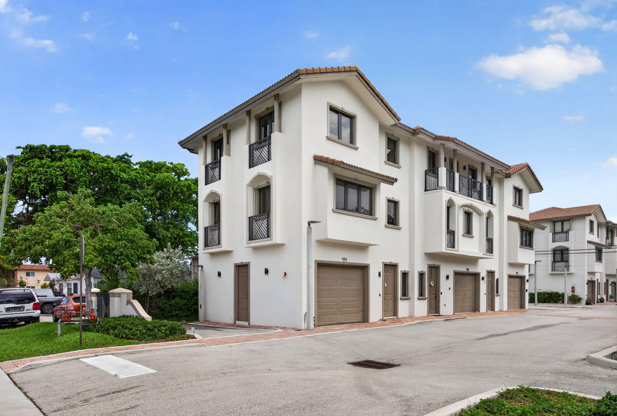 444 NW 41ST Street