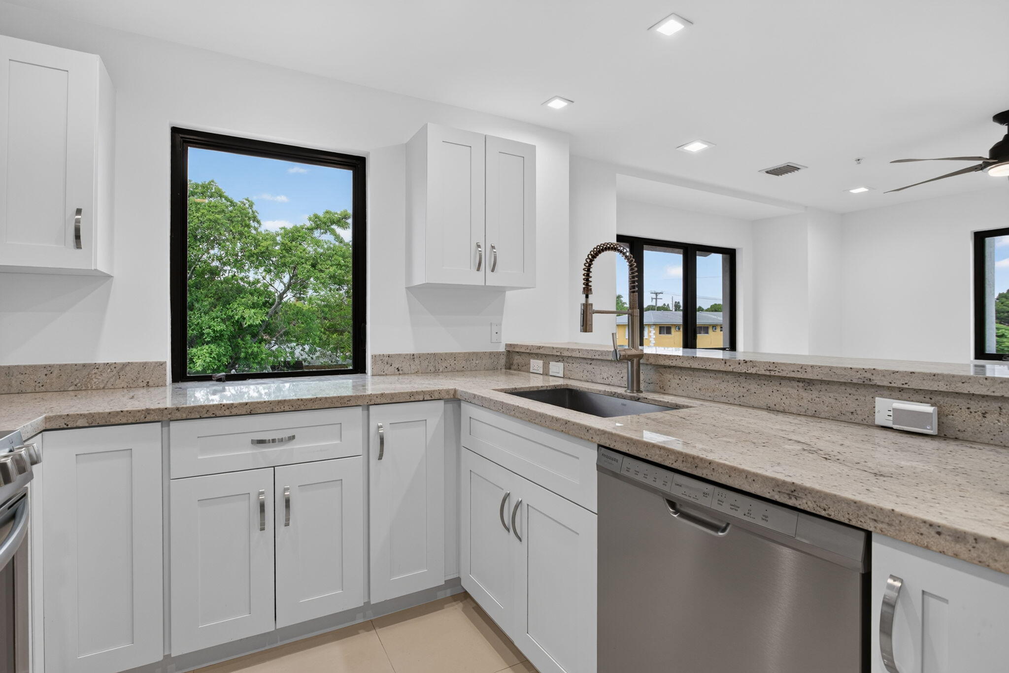 444 NW 41ST Street