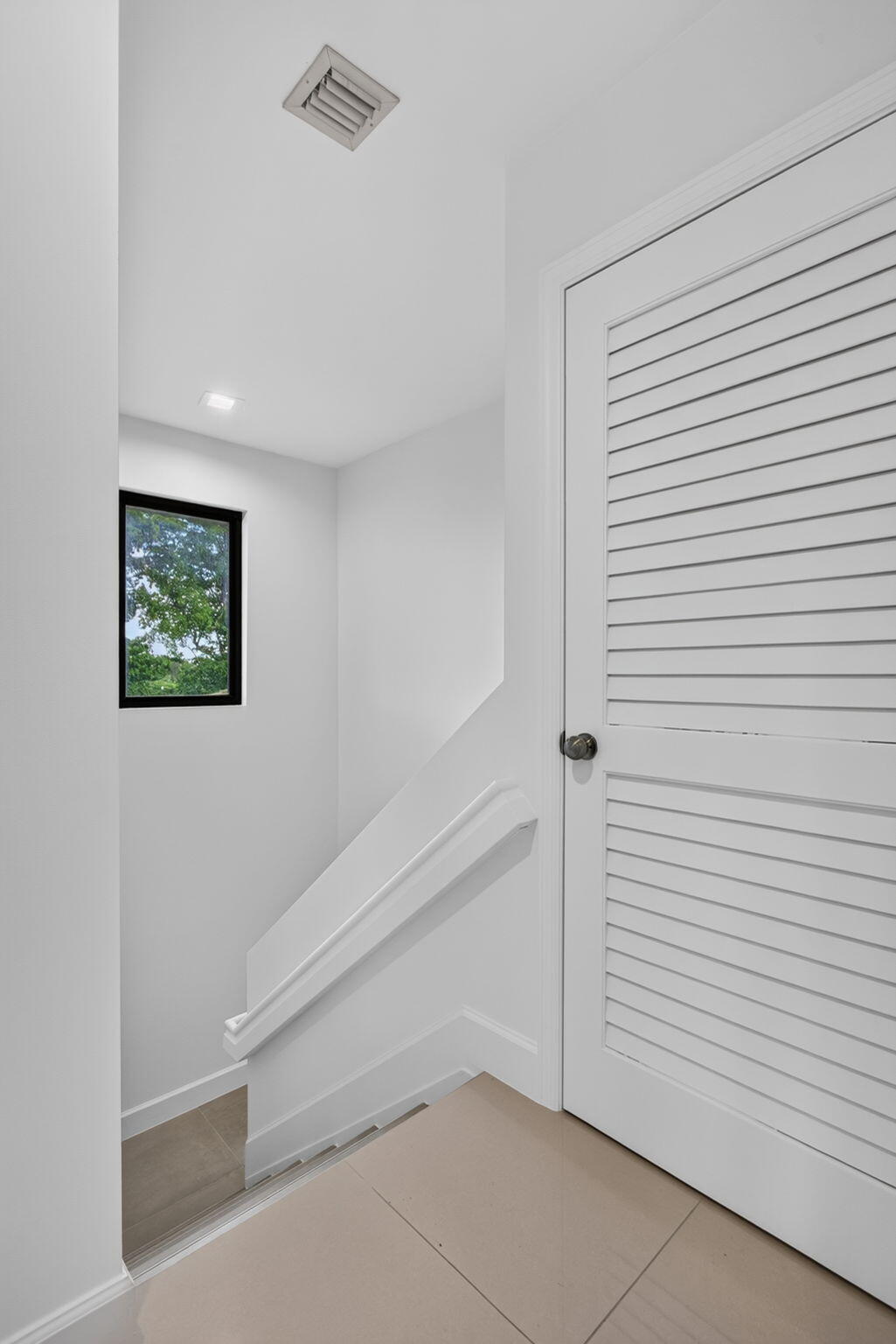 444 NW 41ST Street