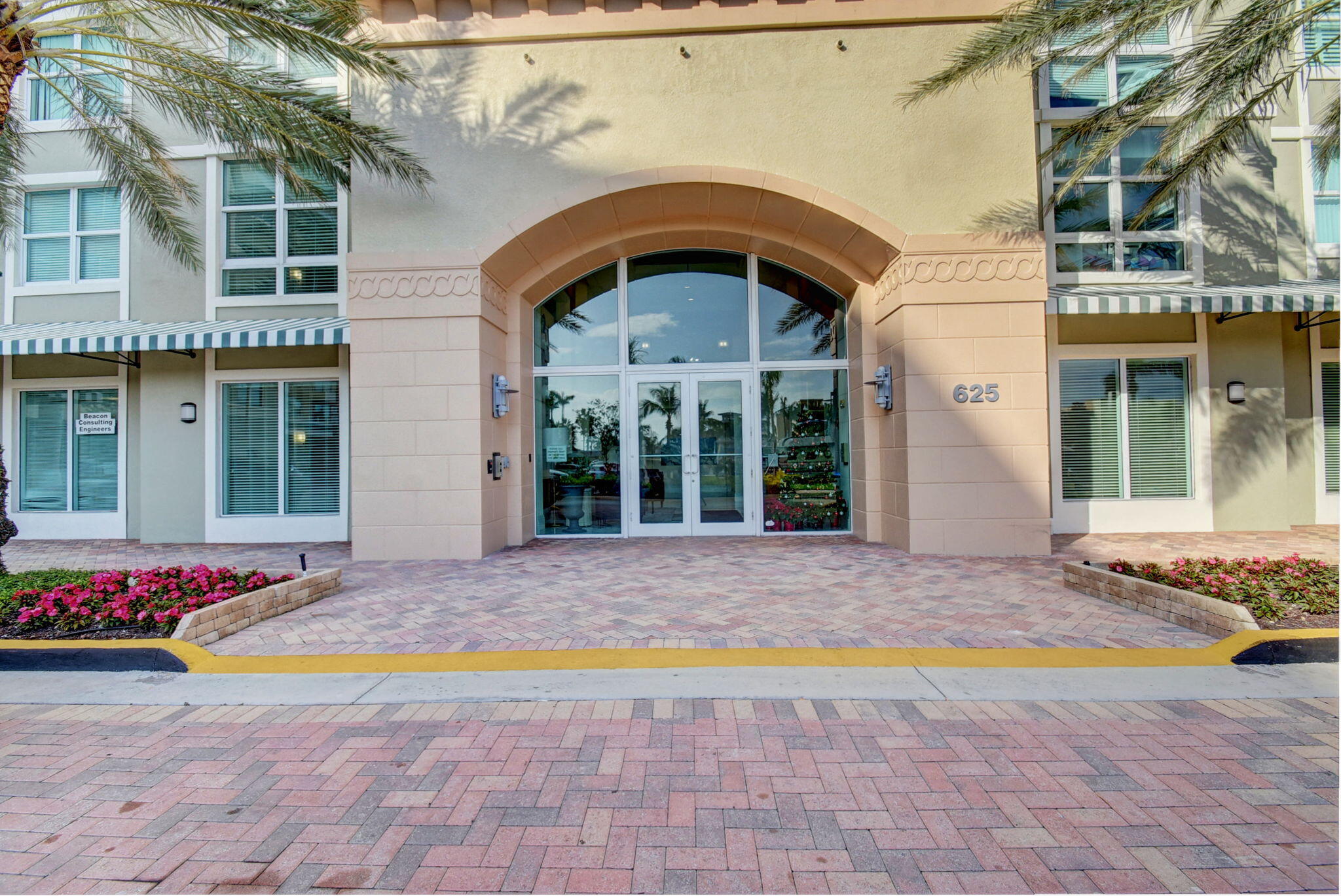 625 Casa Loma Boulevard 1009