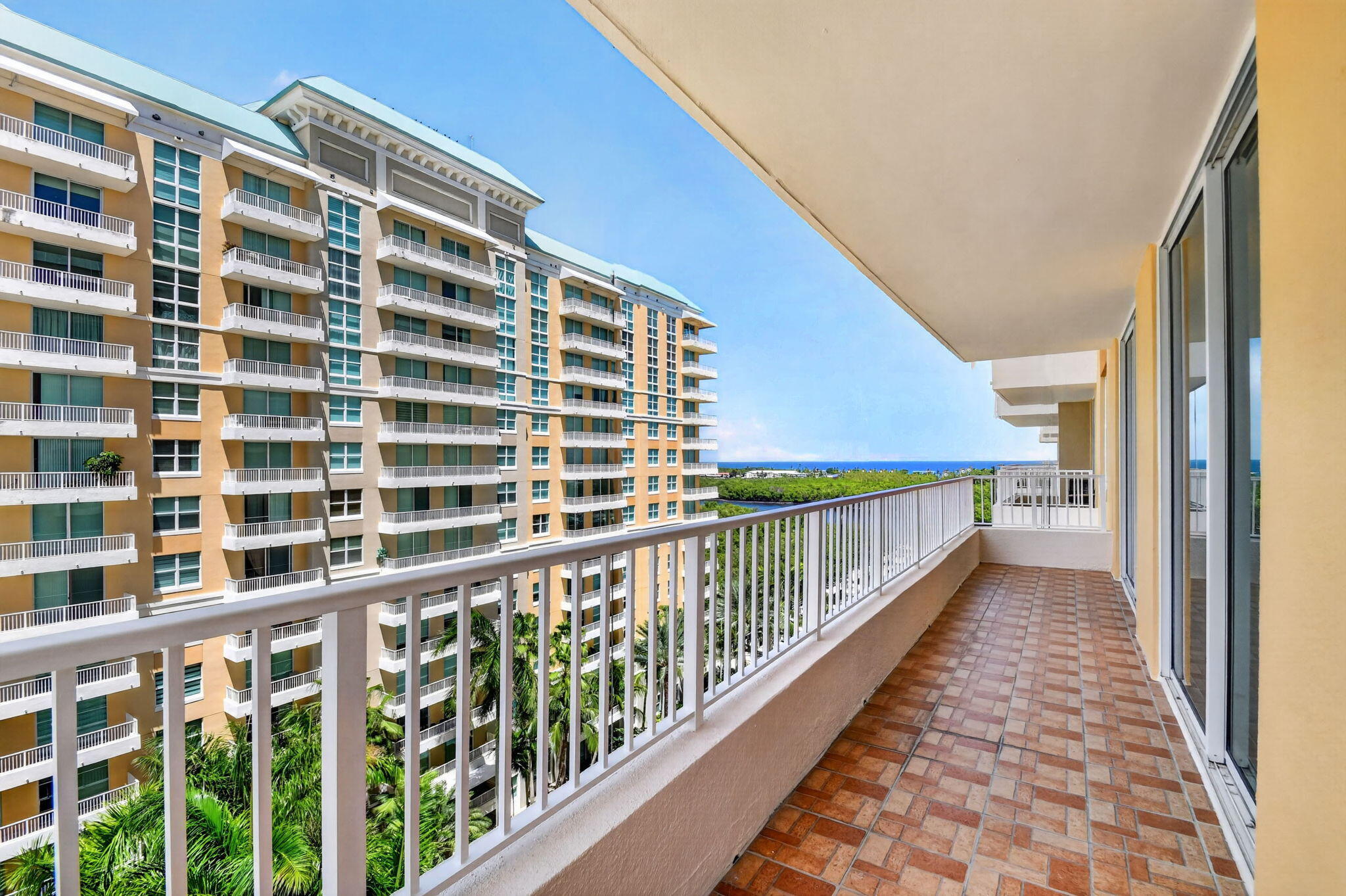 625 Casa Loma Boulevard 1009