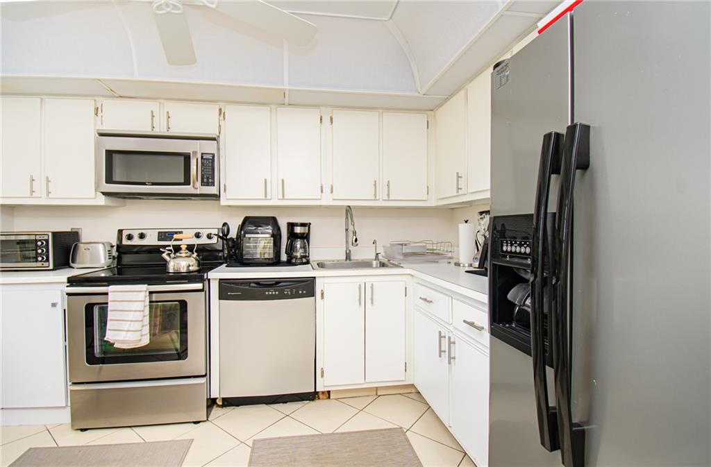 8334 CYPRESS LN Unit: 1A