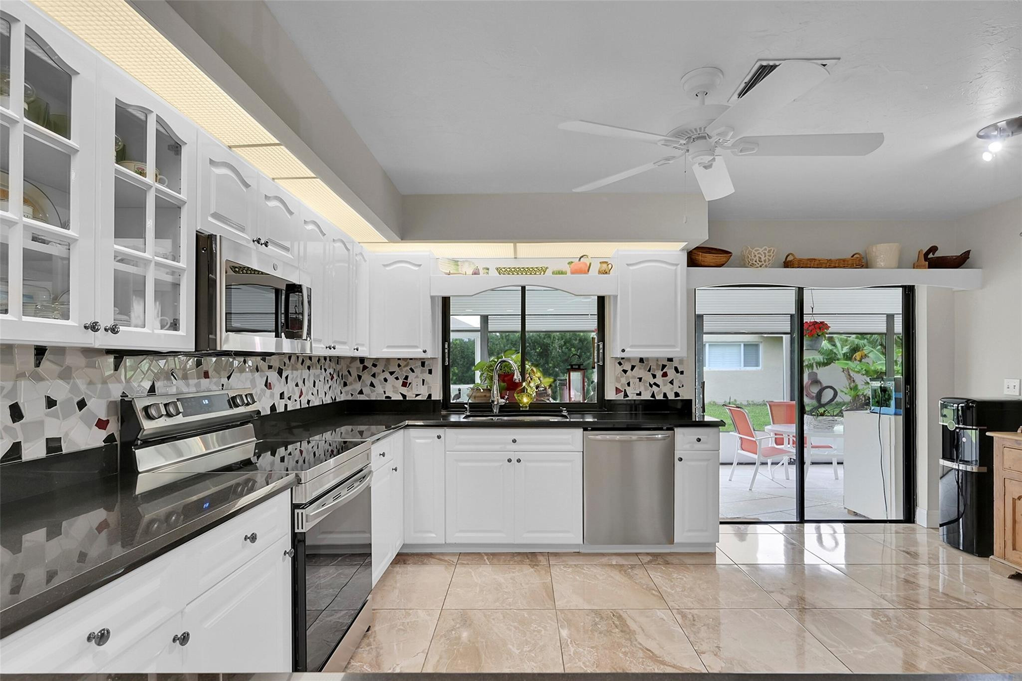 2318 SW 23rd Cranbrook Dr