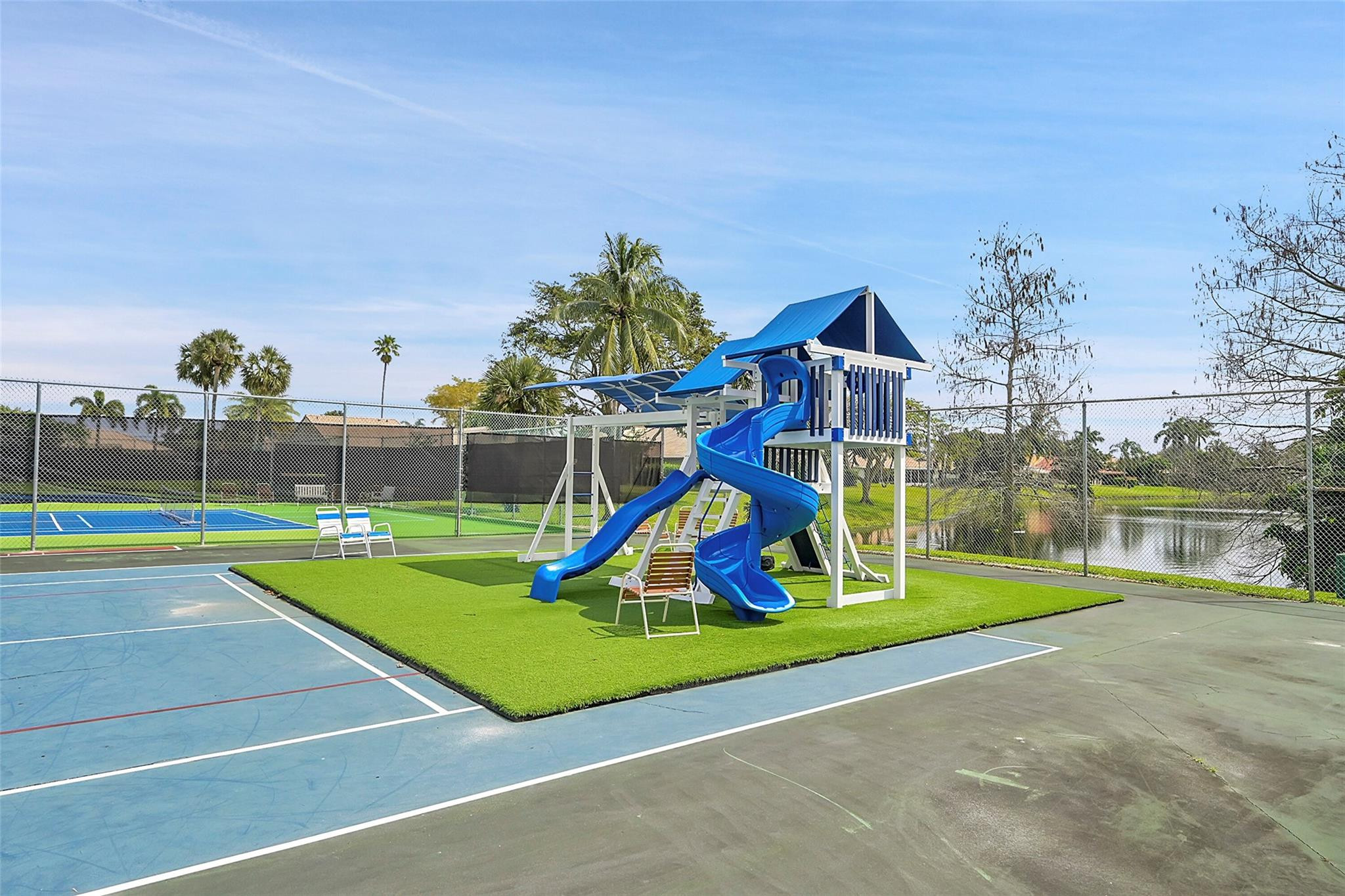 2318 SW 23rd Cranbrook Dr