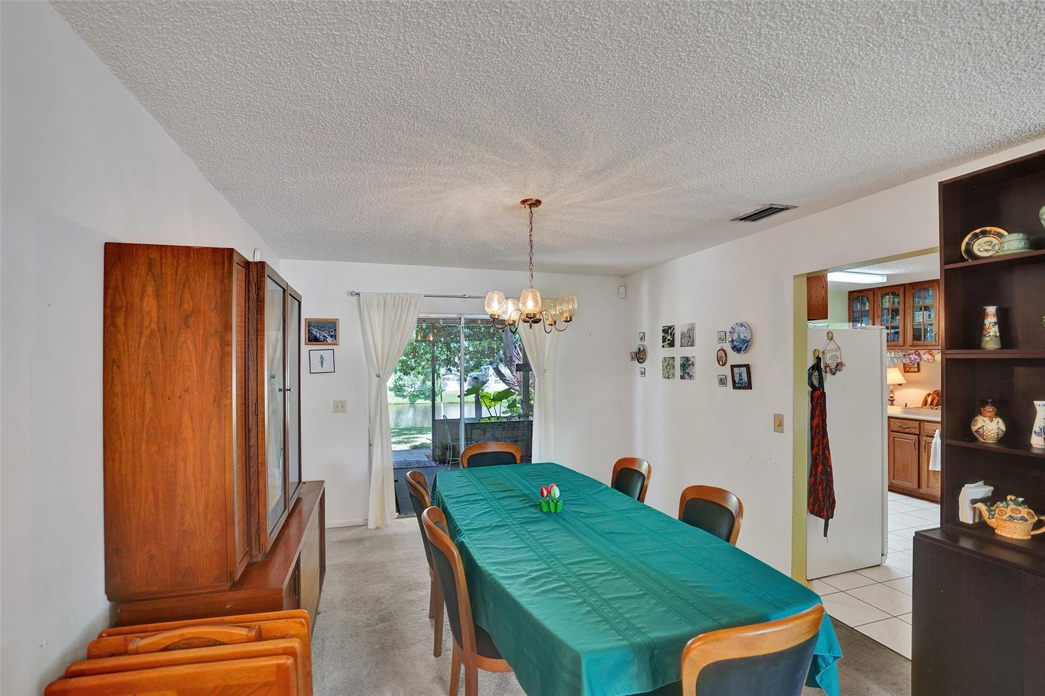 614 NW 8th Ave