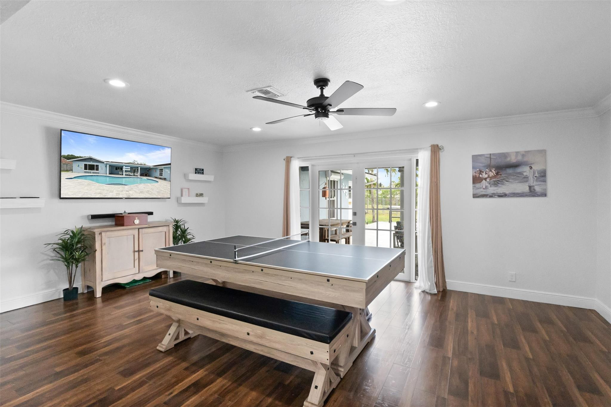 7050 SW 20th St