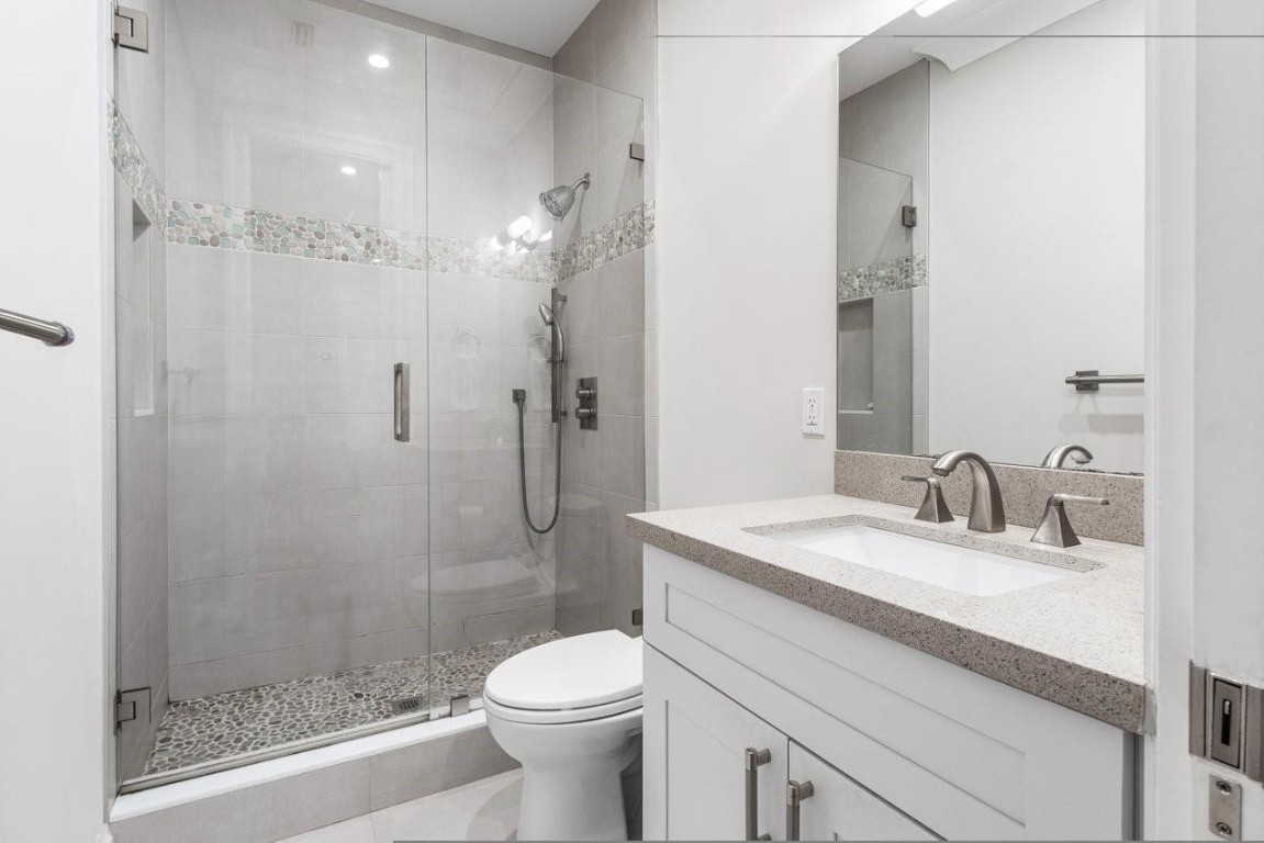 2545 HAMPTON BRIDGE ROAD