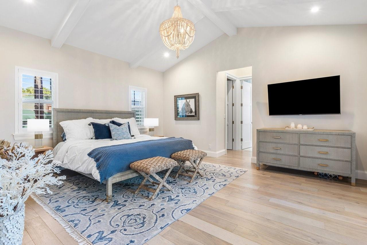 2545 HAMPTON BRIDGE ROAD