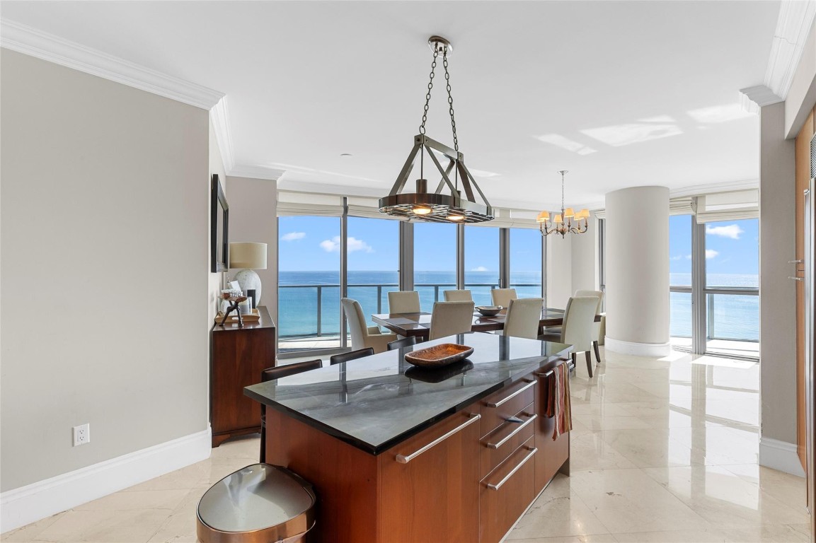 3101 S Ocean Dr. 1808