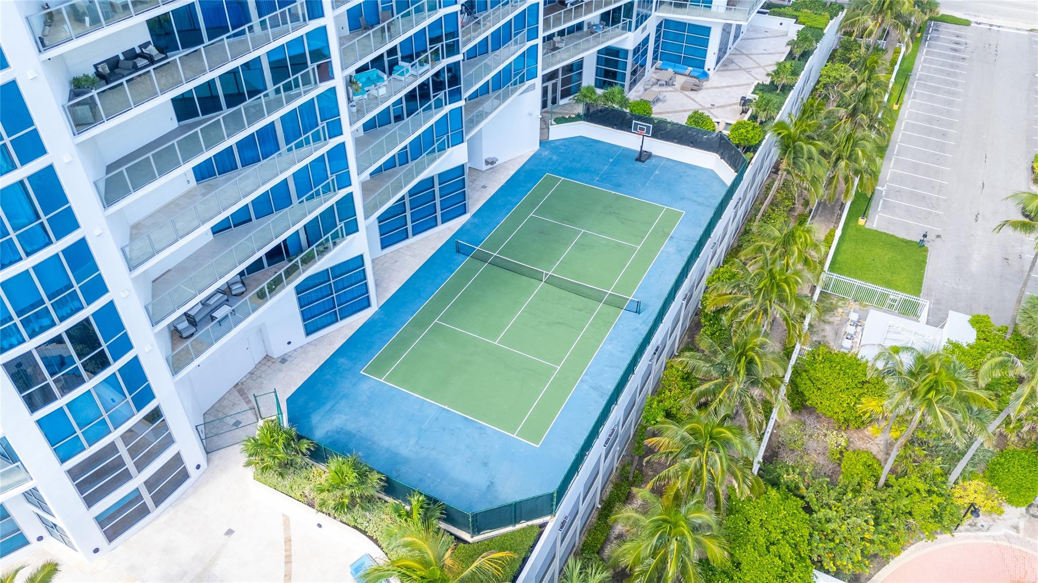 3101 S Ocean Dr. 1808