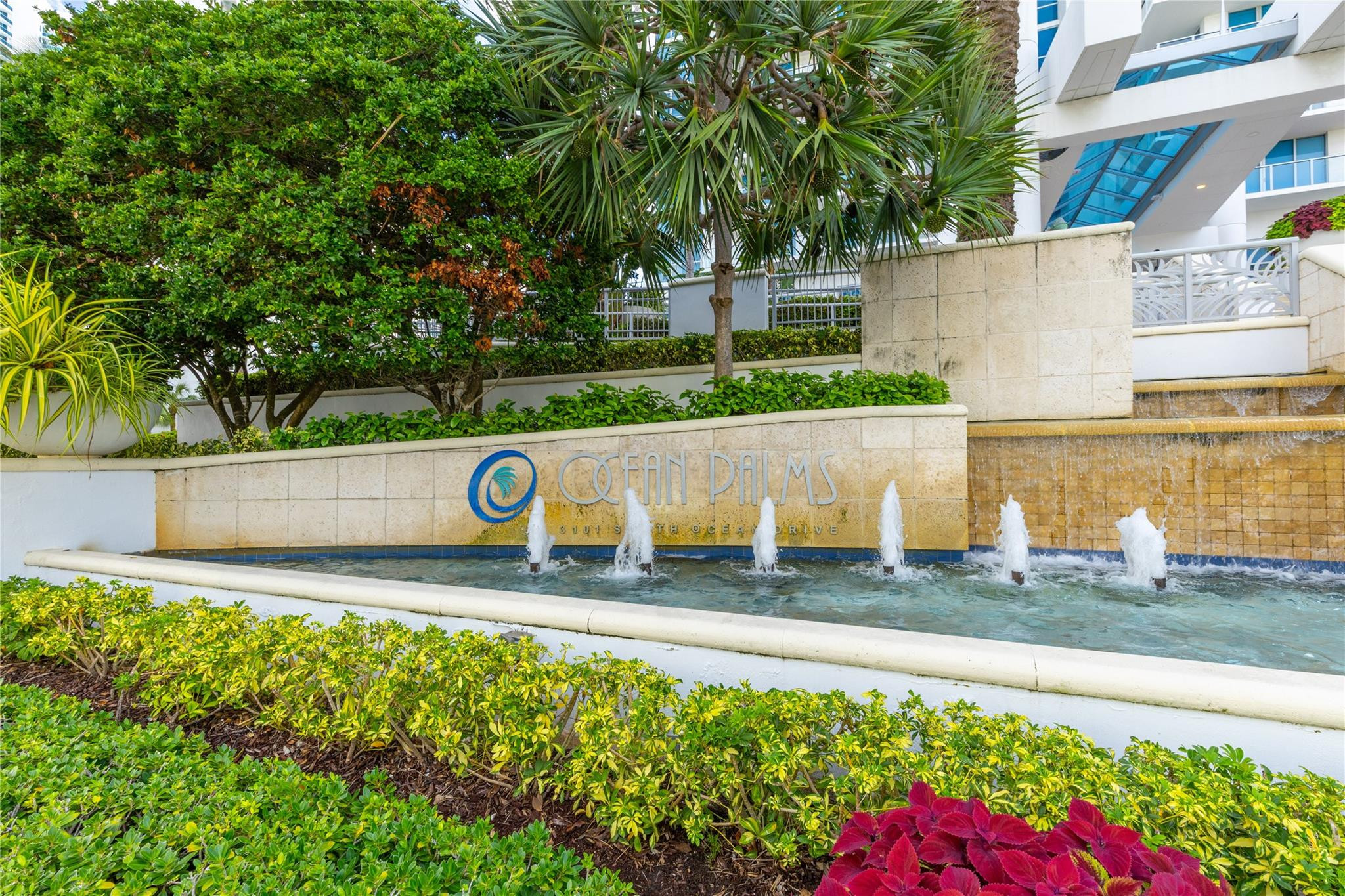 3101 S Ocean Dr. 1808