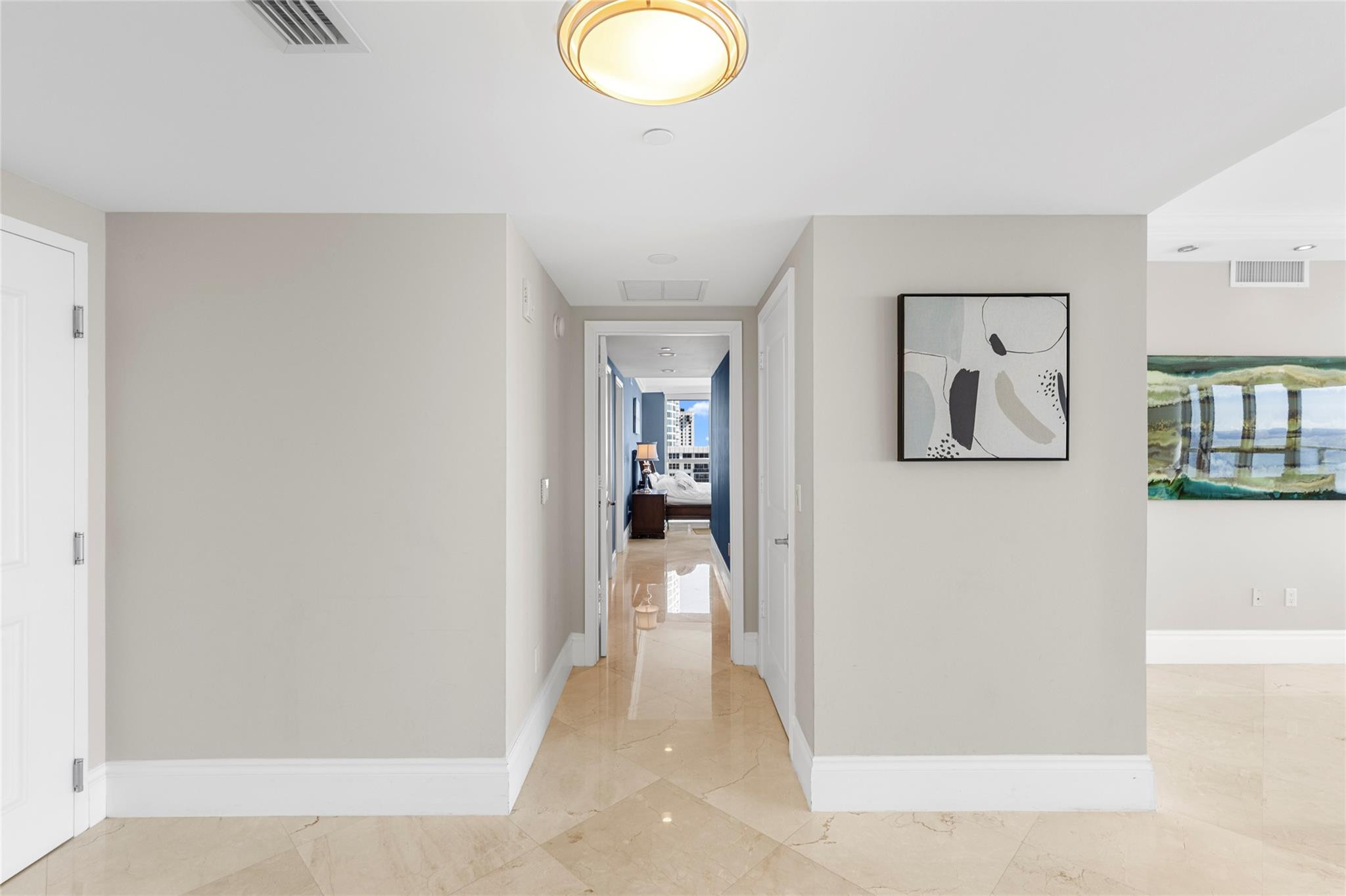 3101 S Ocean Dr. 1808