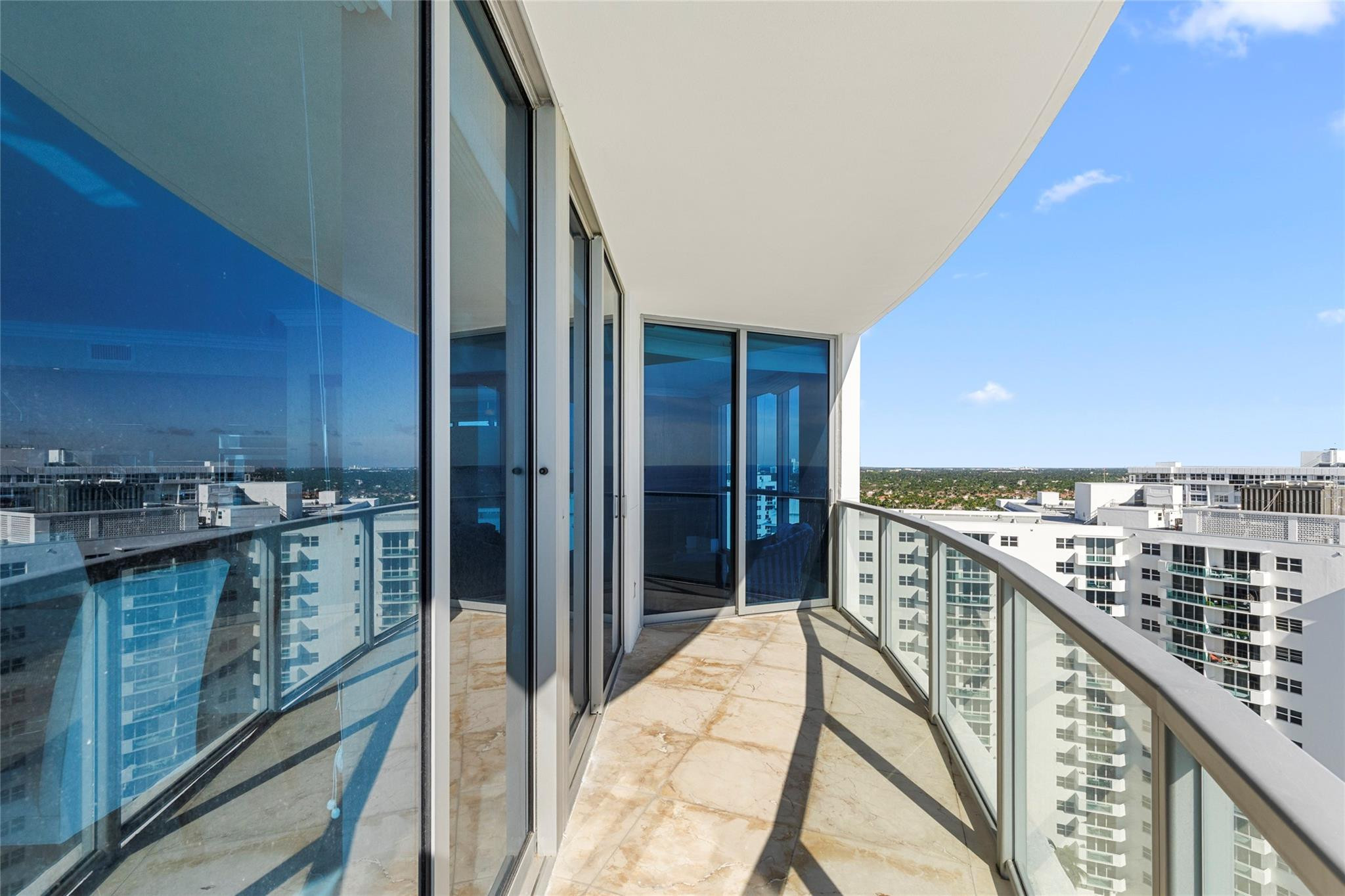 3101 S Ocean Dr. 1808