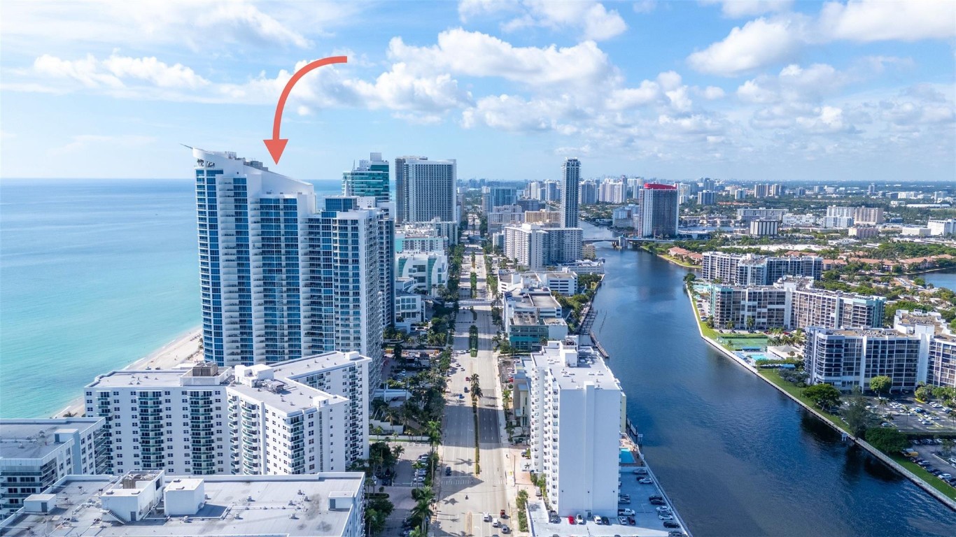 3101 S Ocean Dr. 1808