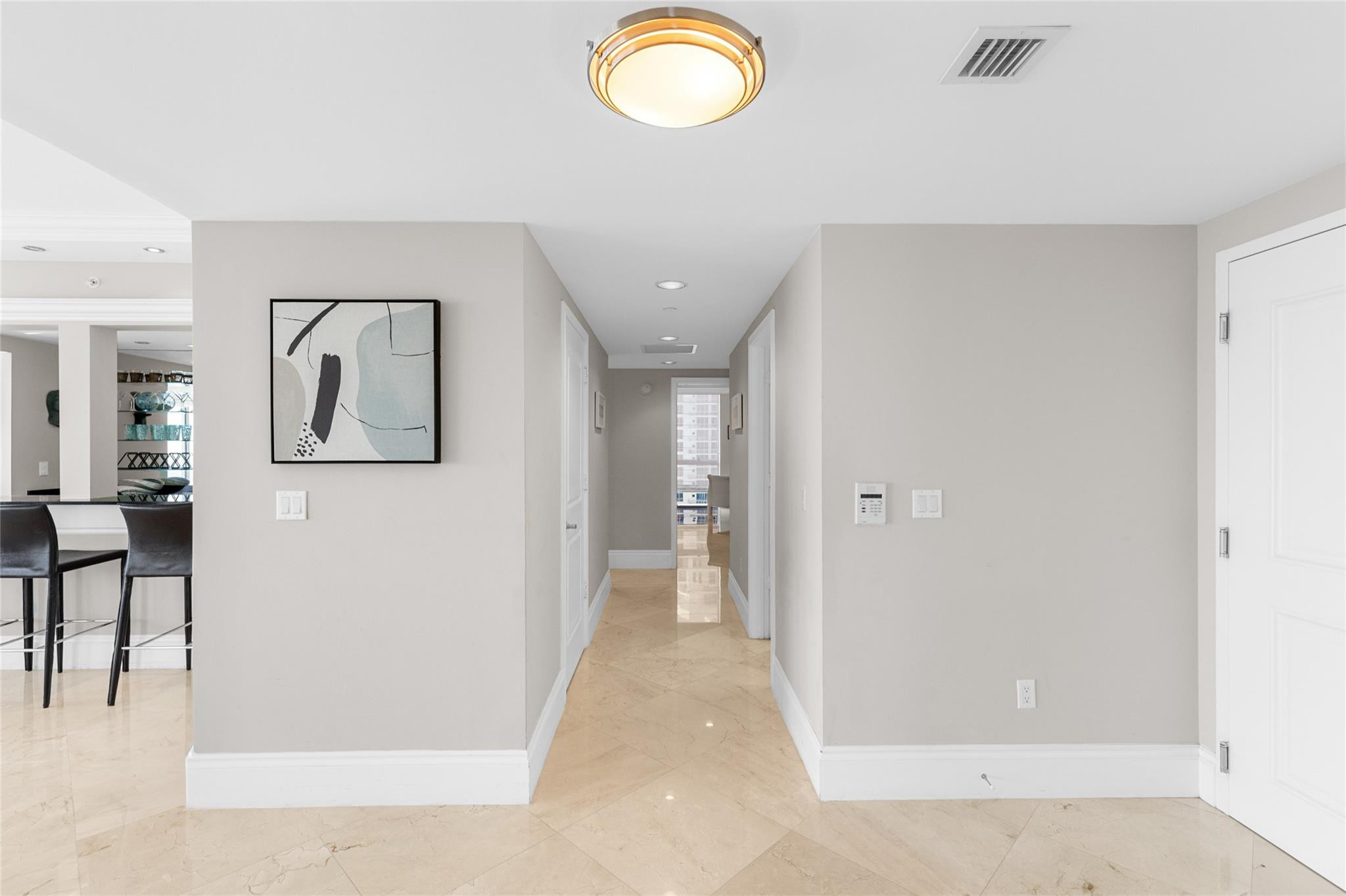 3101 S Ocean Dr. 1808