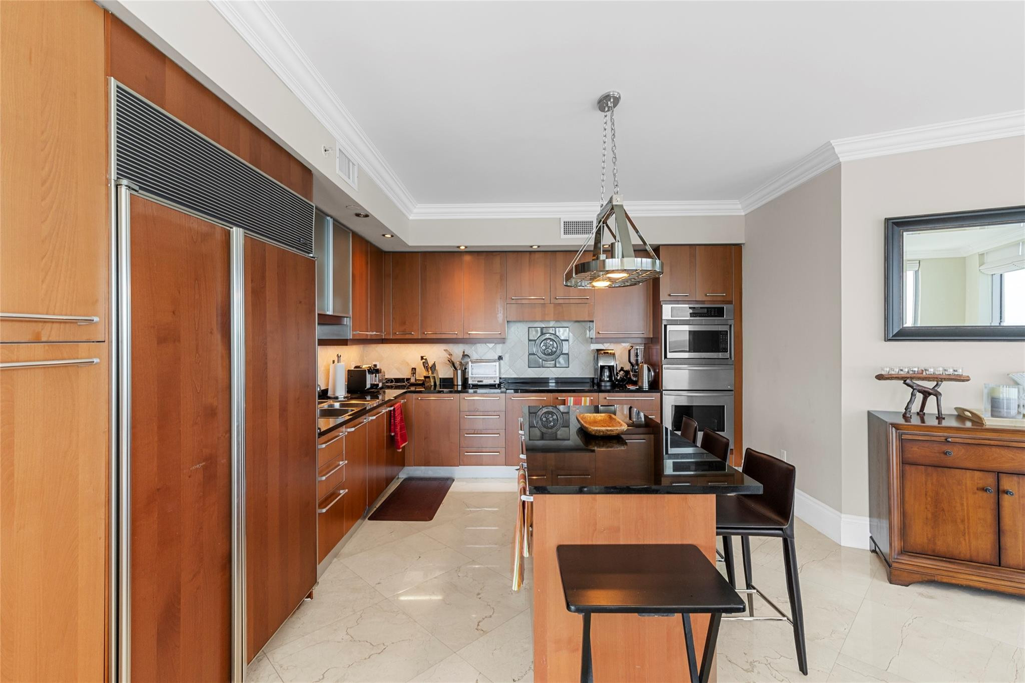 3101 S Ocean Dr. 1808