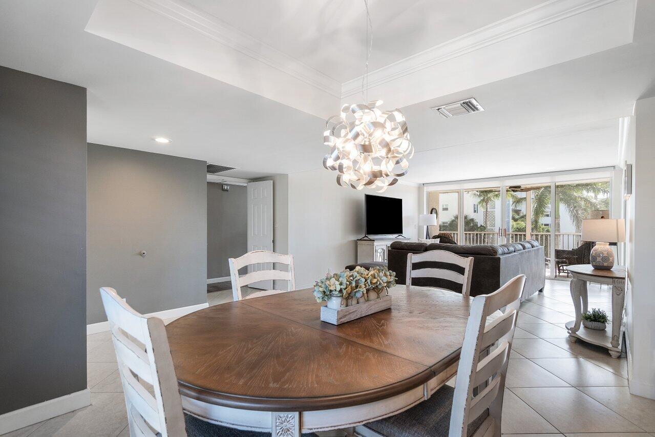 1 Harbourside 4305 Drive Unit: 4305