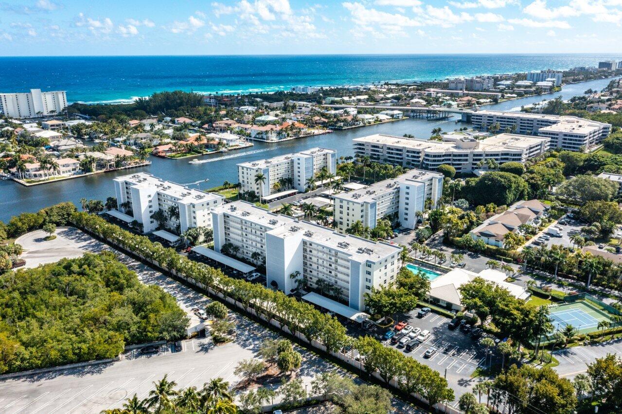 1 Harbourside 4305 Drive Unit: 4305