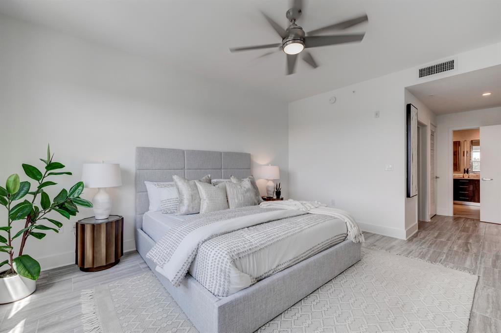 236 SE Fifth Avenue Unit: 312