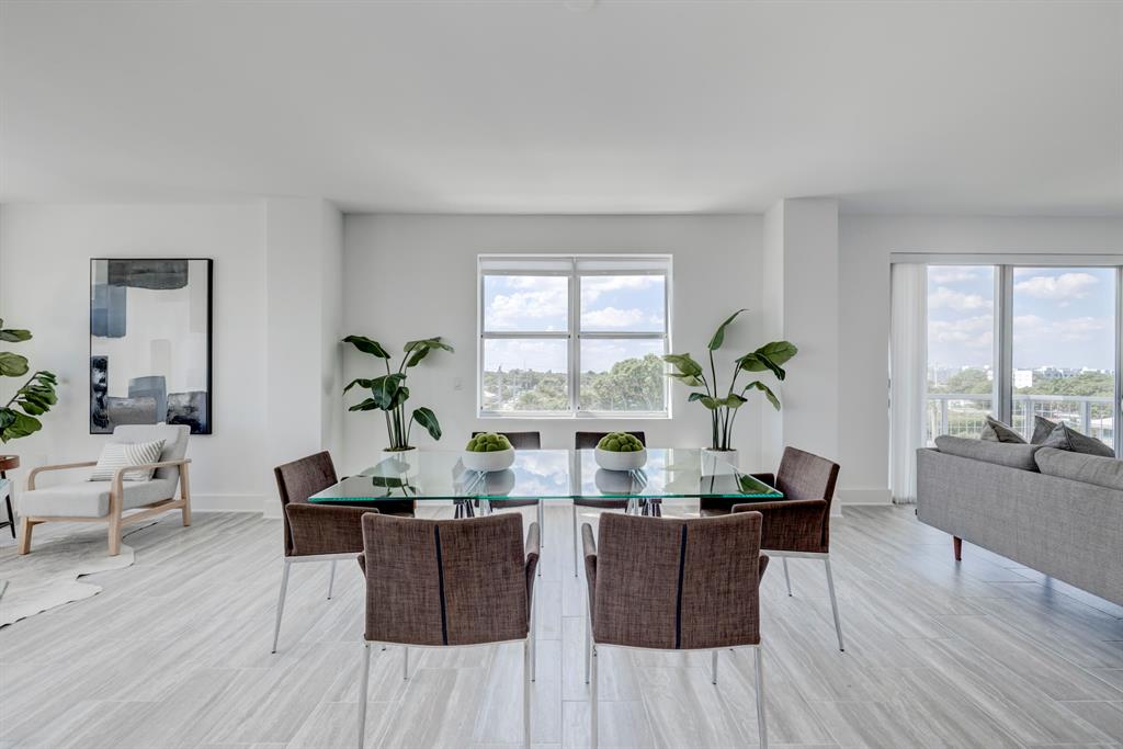 236 SE Fifth Avenue Unit: 312
