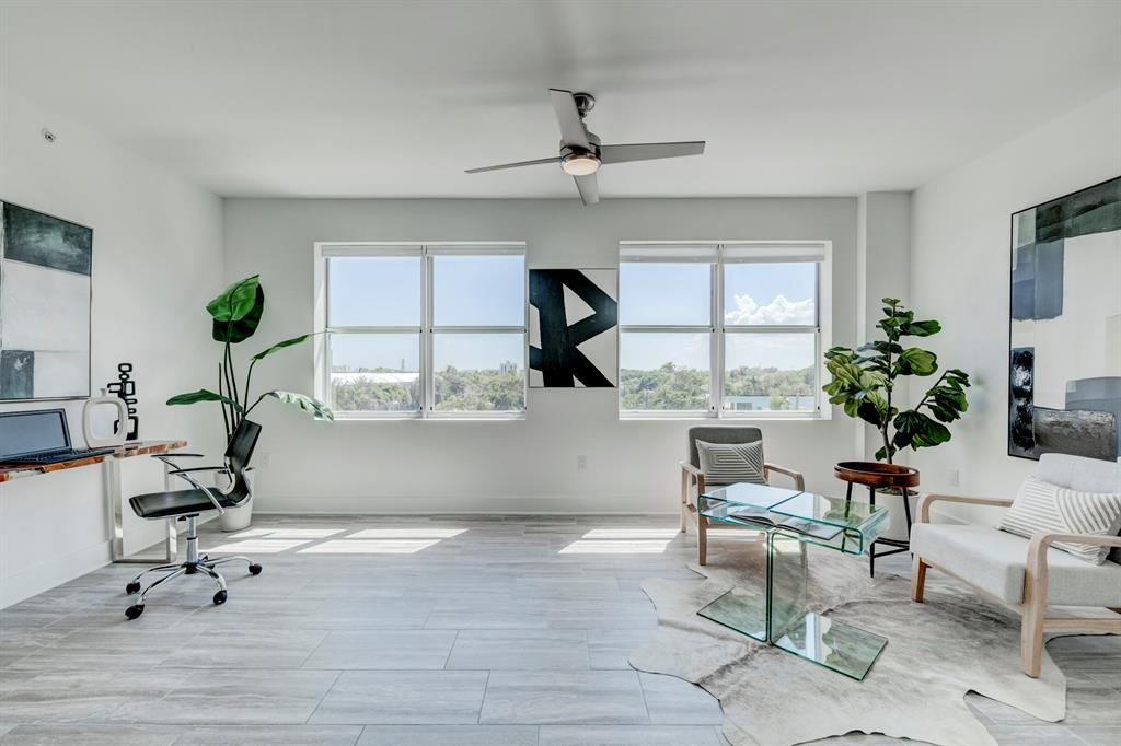 236 SE Fifth Avenue Unit: 312