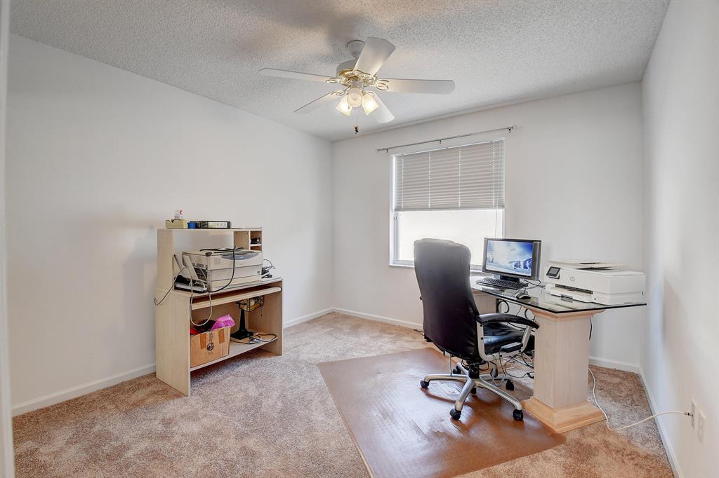7552 Ridgefield Lane