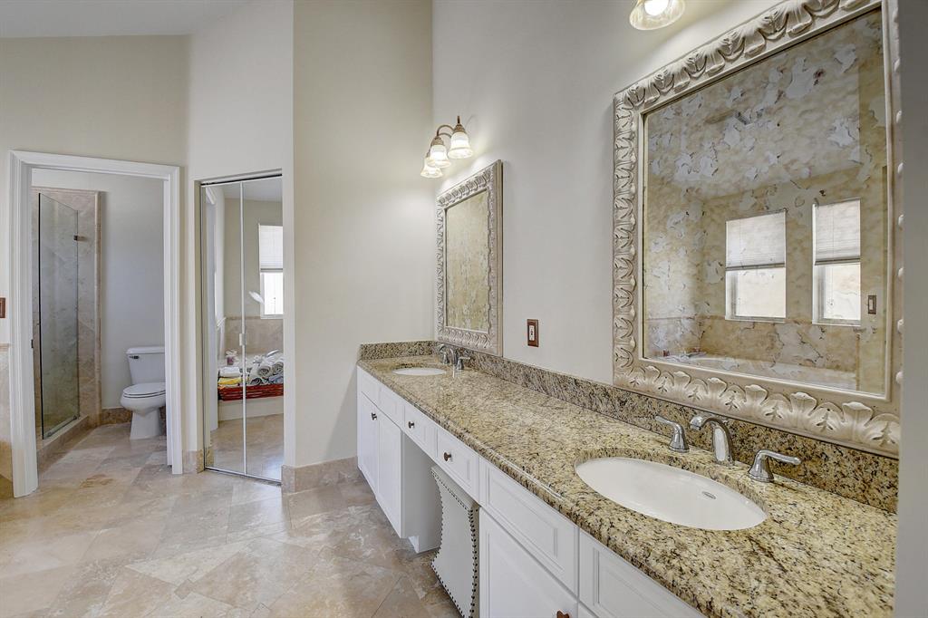 7552 Ridgefield Lane