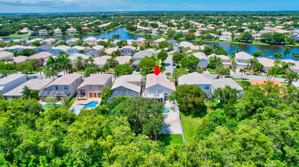 7552 Ridgefield Lane