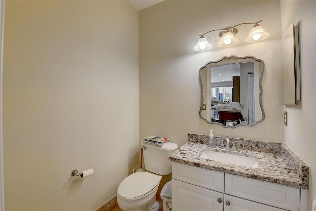 7552 Ridgefield Lane