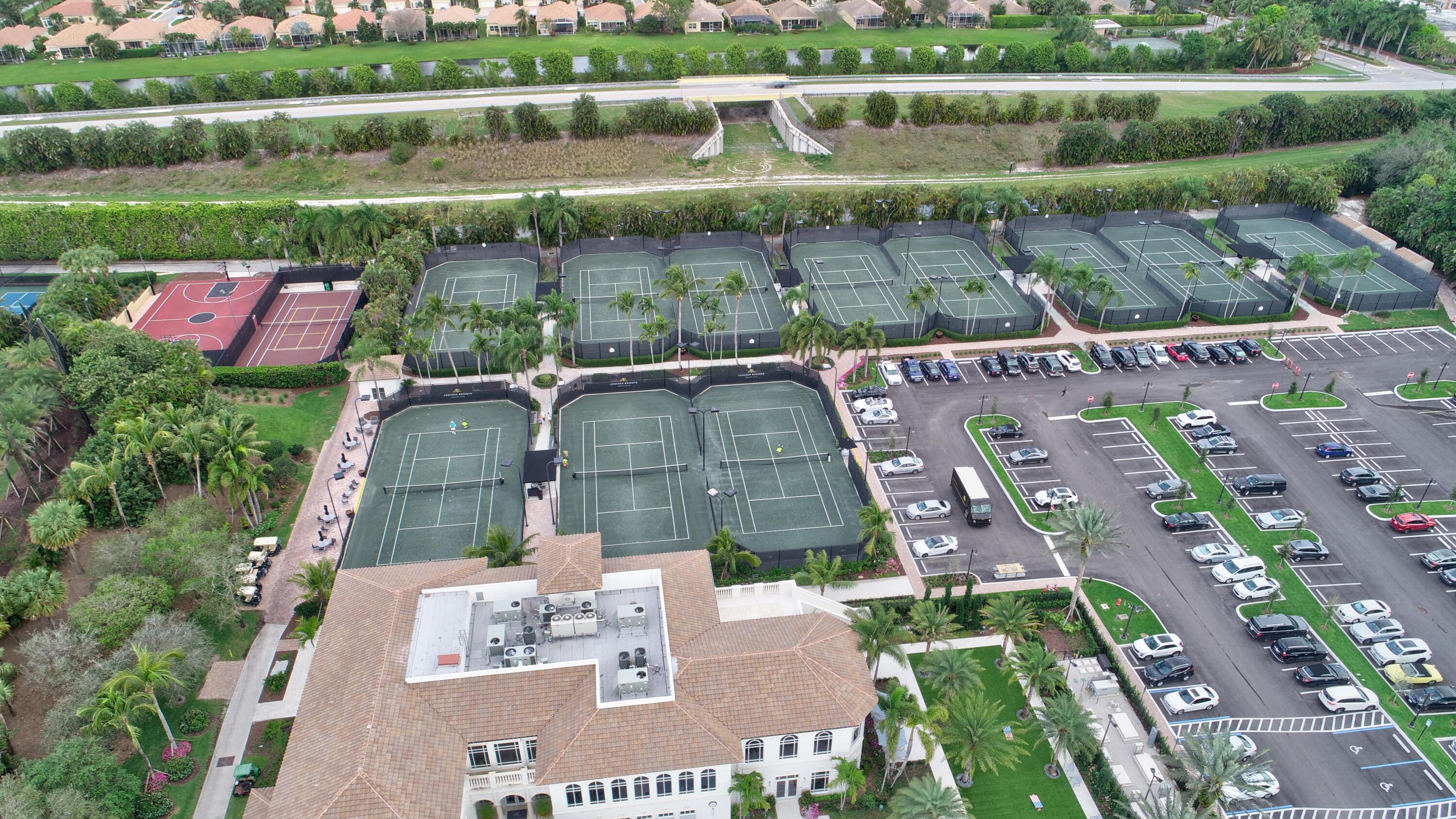 16125 Villa Vizcaya Place