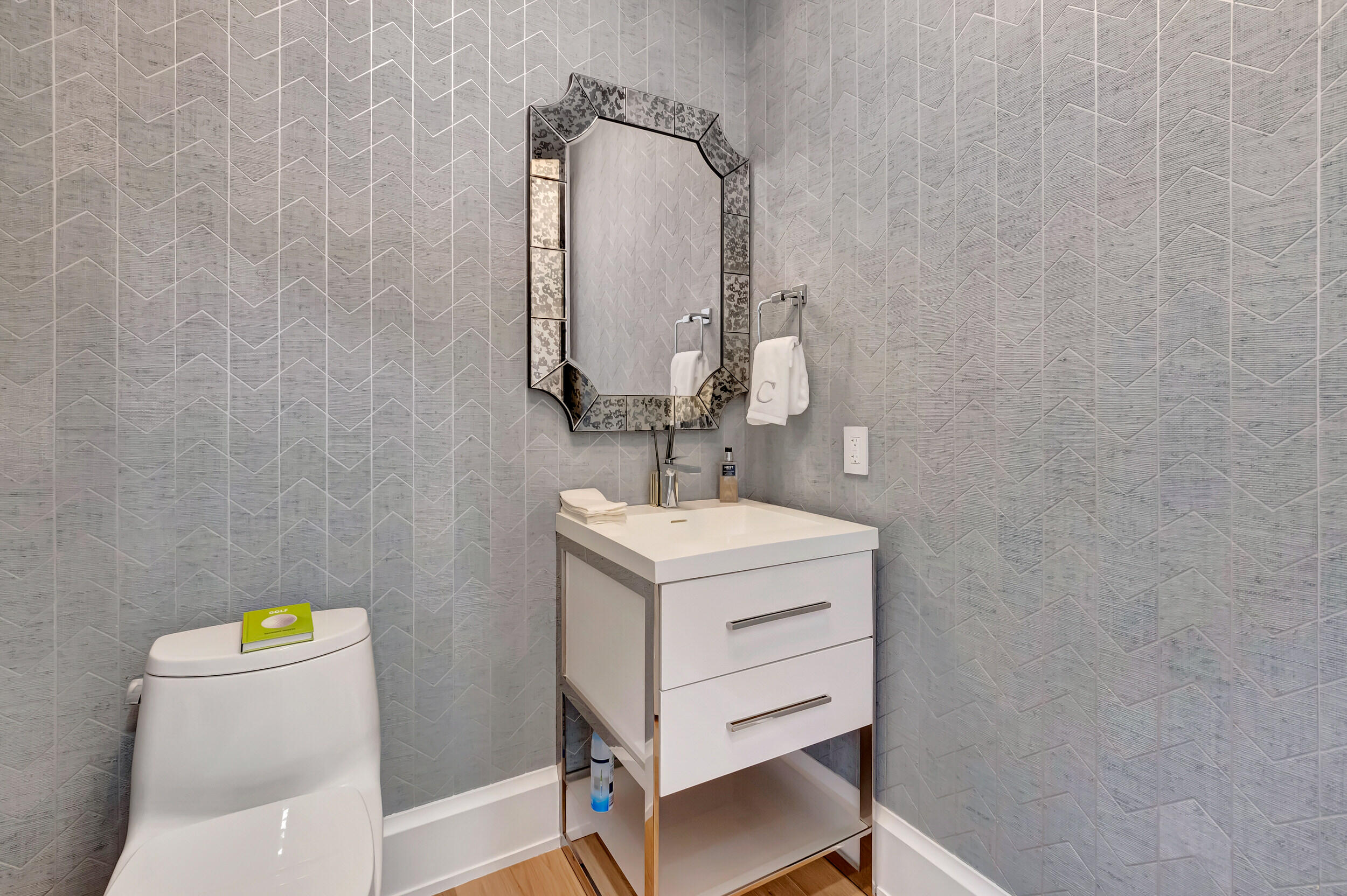 16125 Villa Vizcaya Place