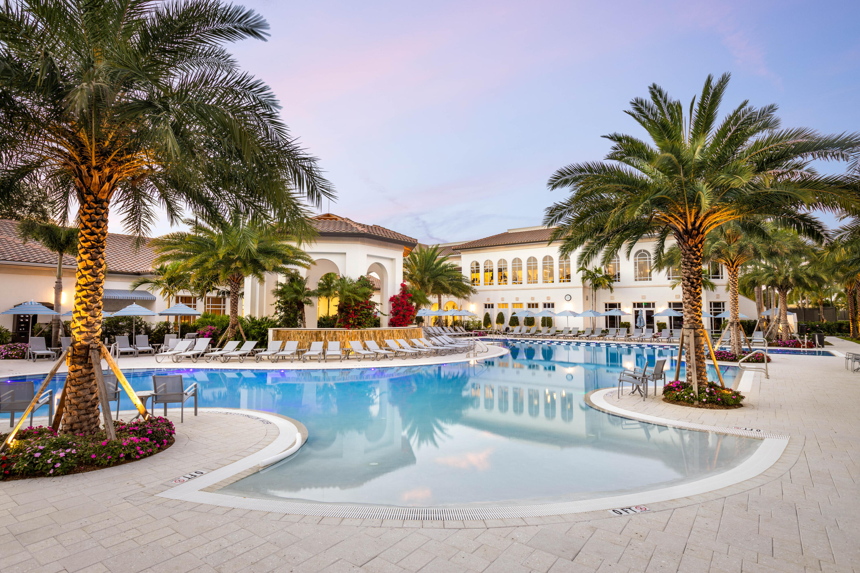 16125 Villa Vizcaya Place