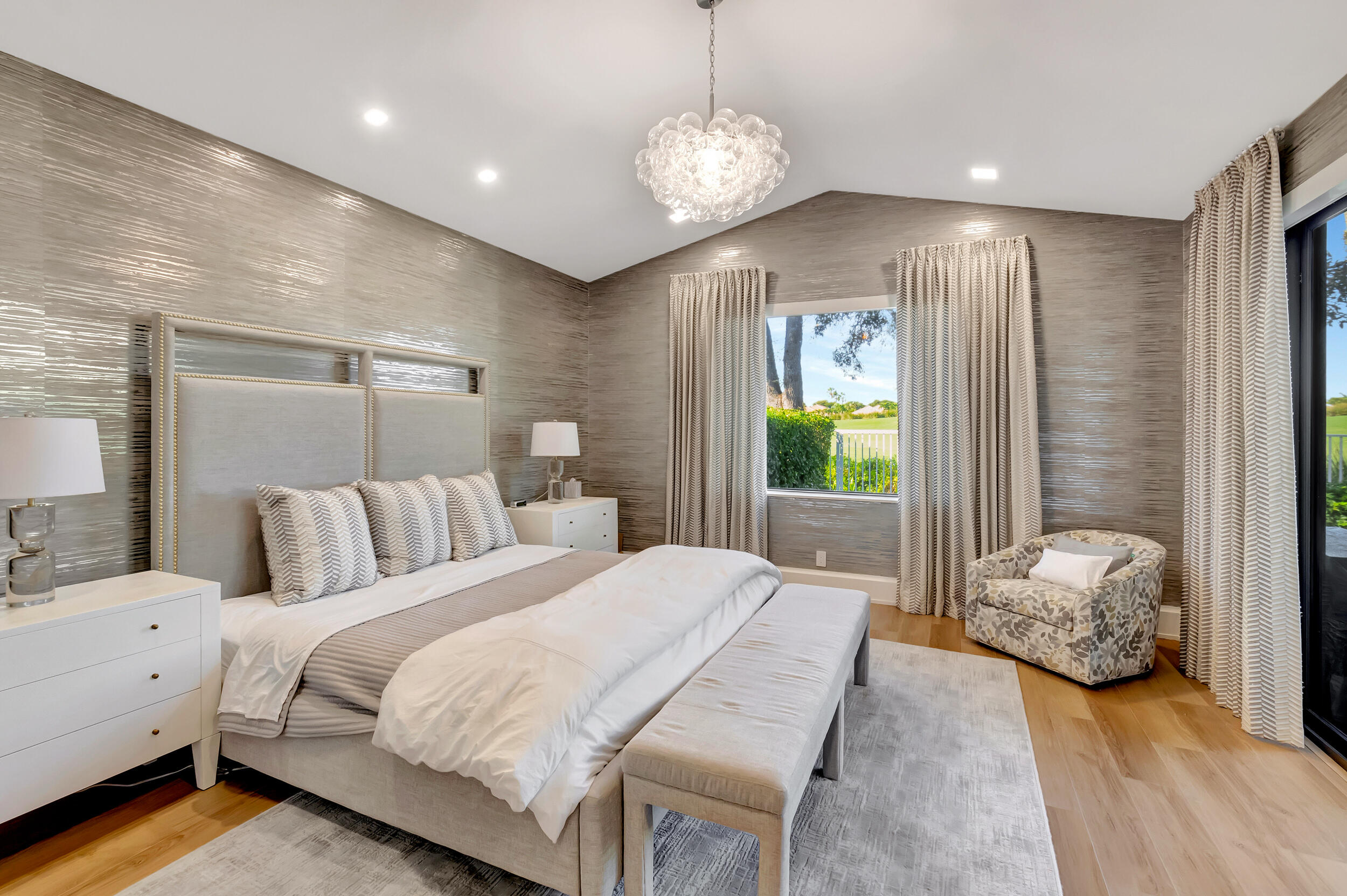 16125 Villa Vizcaya Place