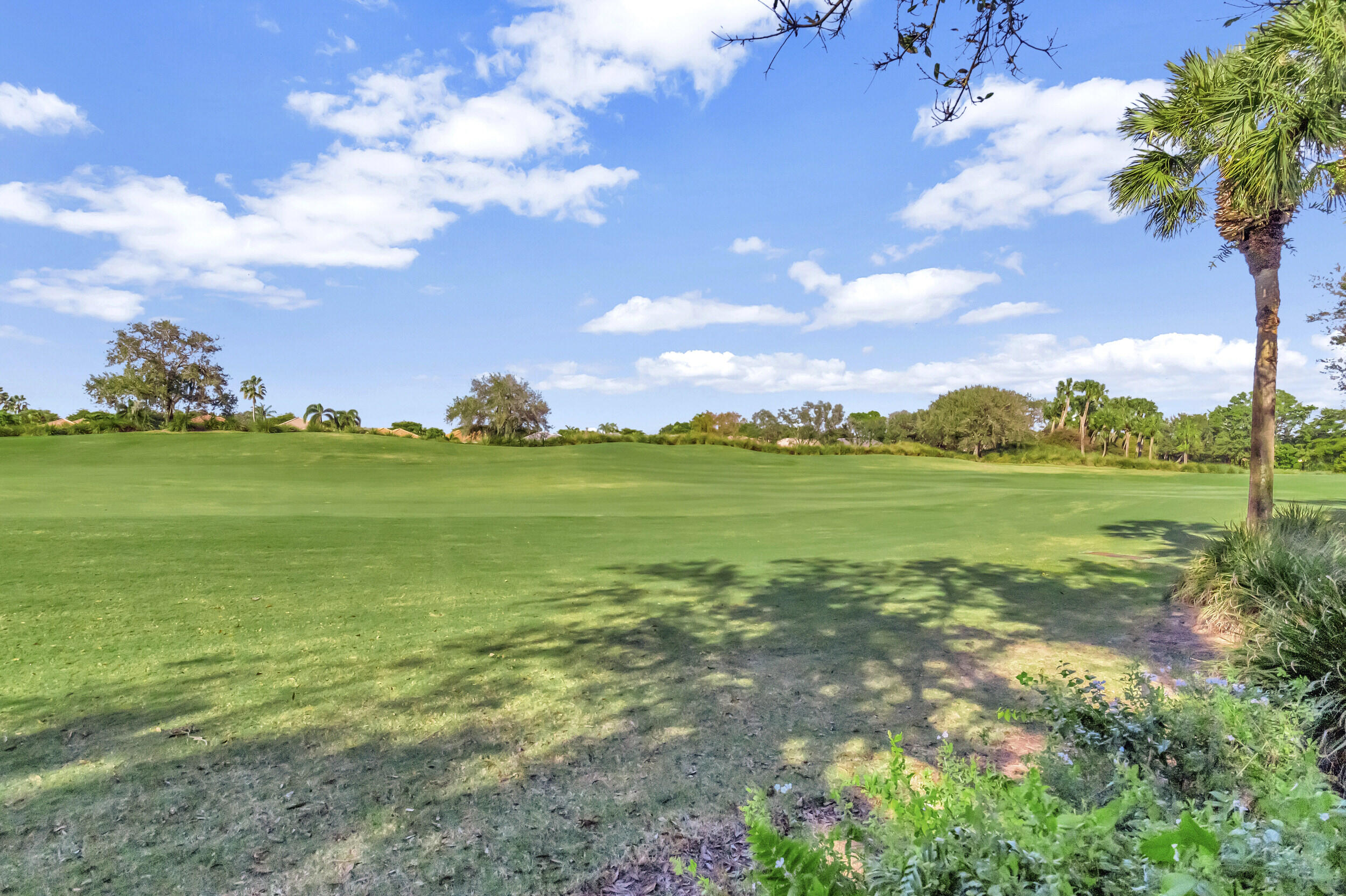 16125 Villa Vizcaya Place