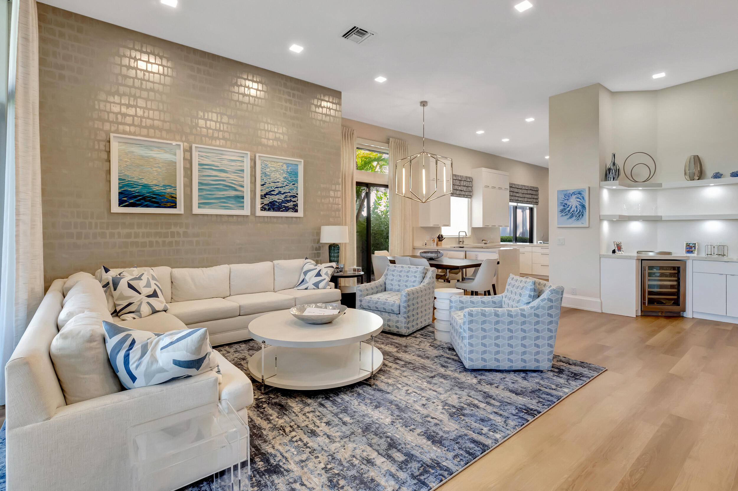 16125 Villa Vizcaya Place