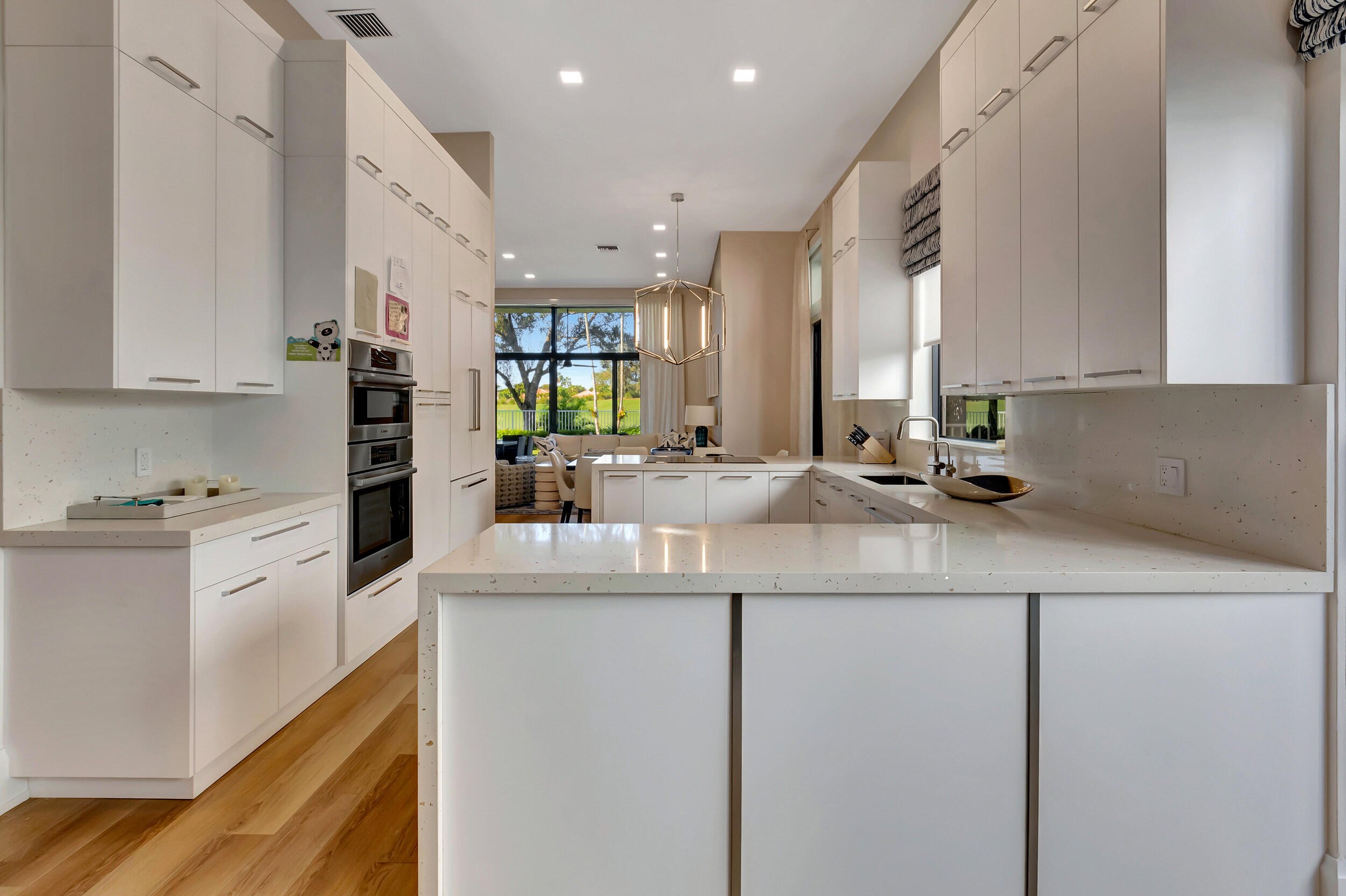 16125 Villa Vizcaya Place