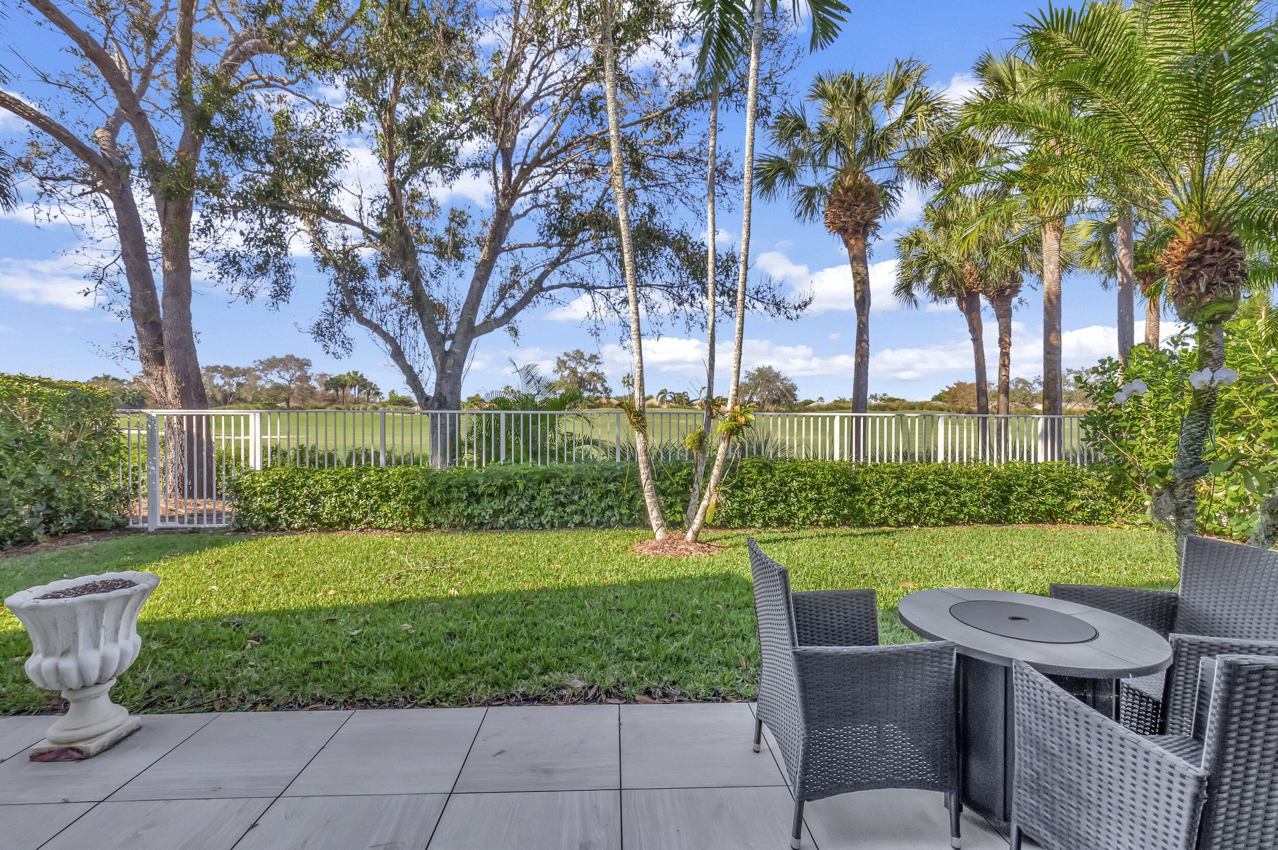 16125 Villa Vizcaya Place